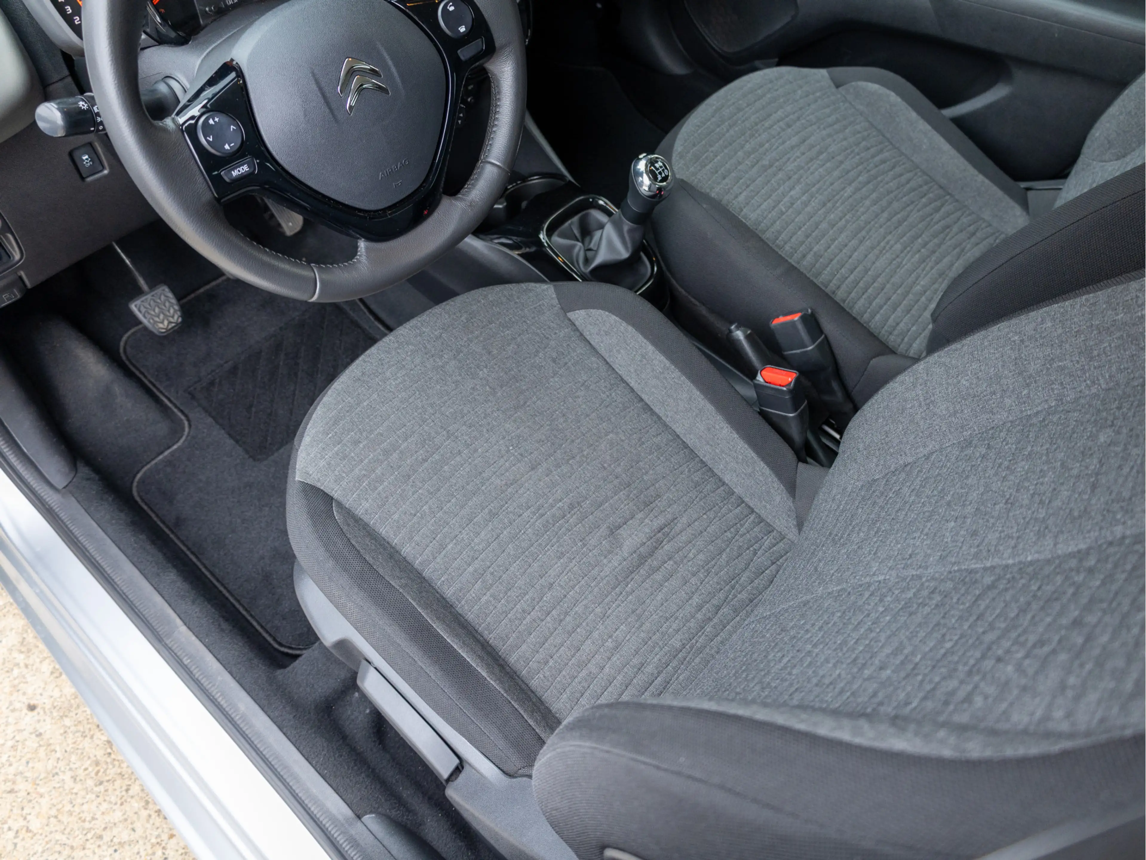 Citroen C1 1.0 e-VTi Shine *Achteruitrijcamera | Cruise Contr — photo 20