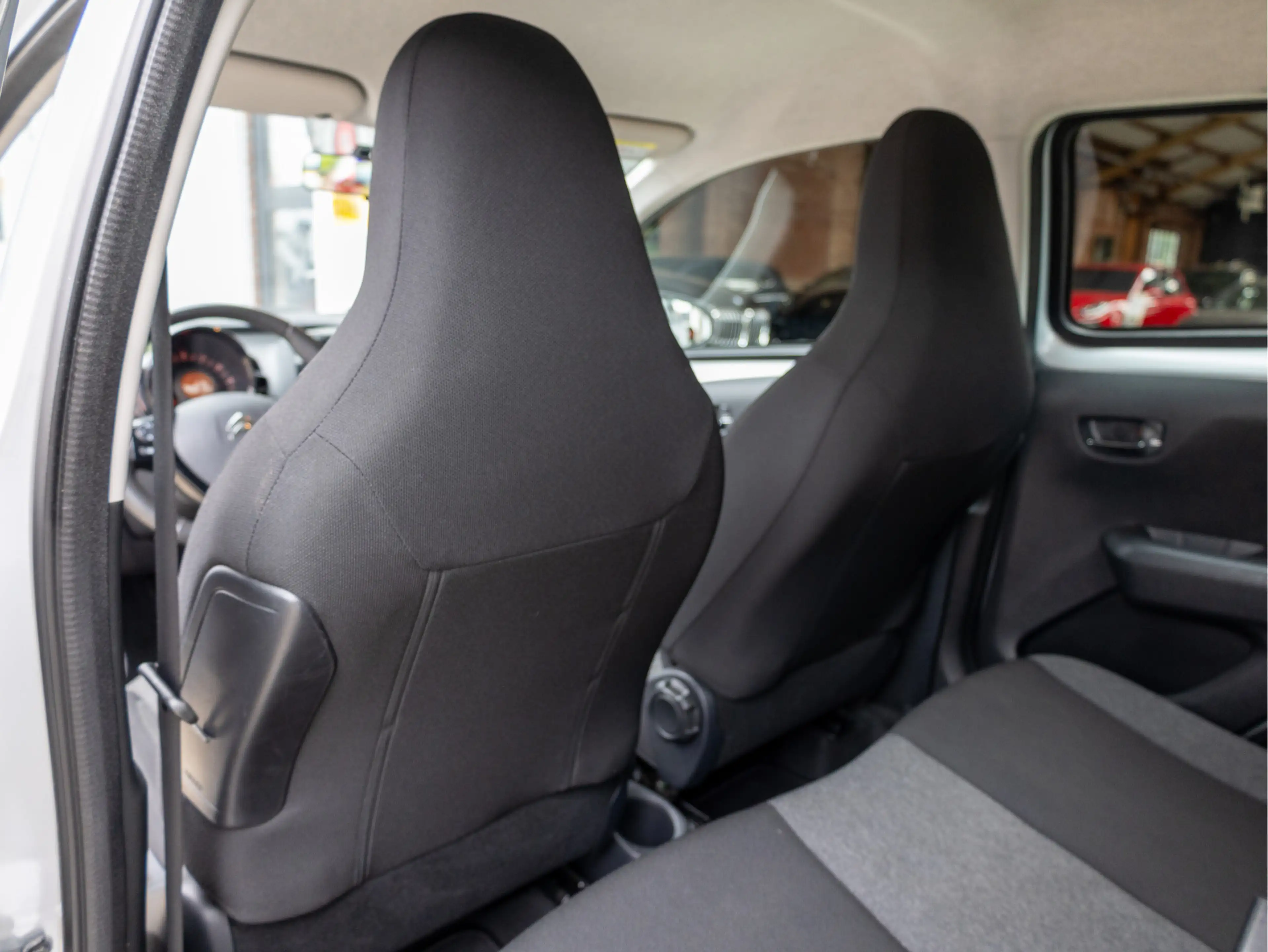 Citroen C1 1.0 e-VTi Shine *Achteruitrijcamera | Cruise Contr — photo 22