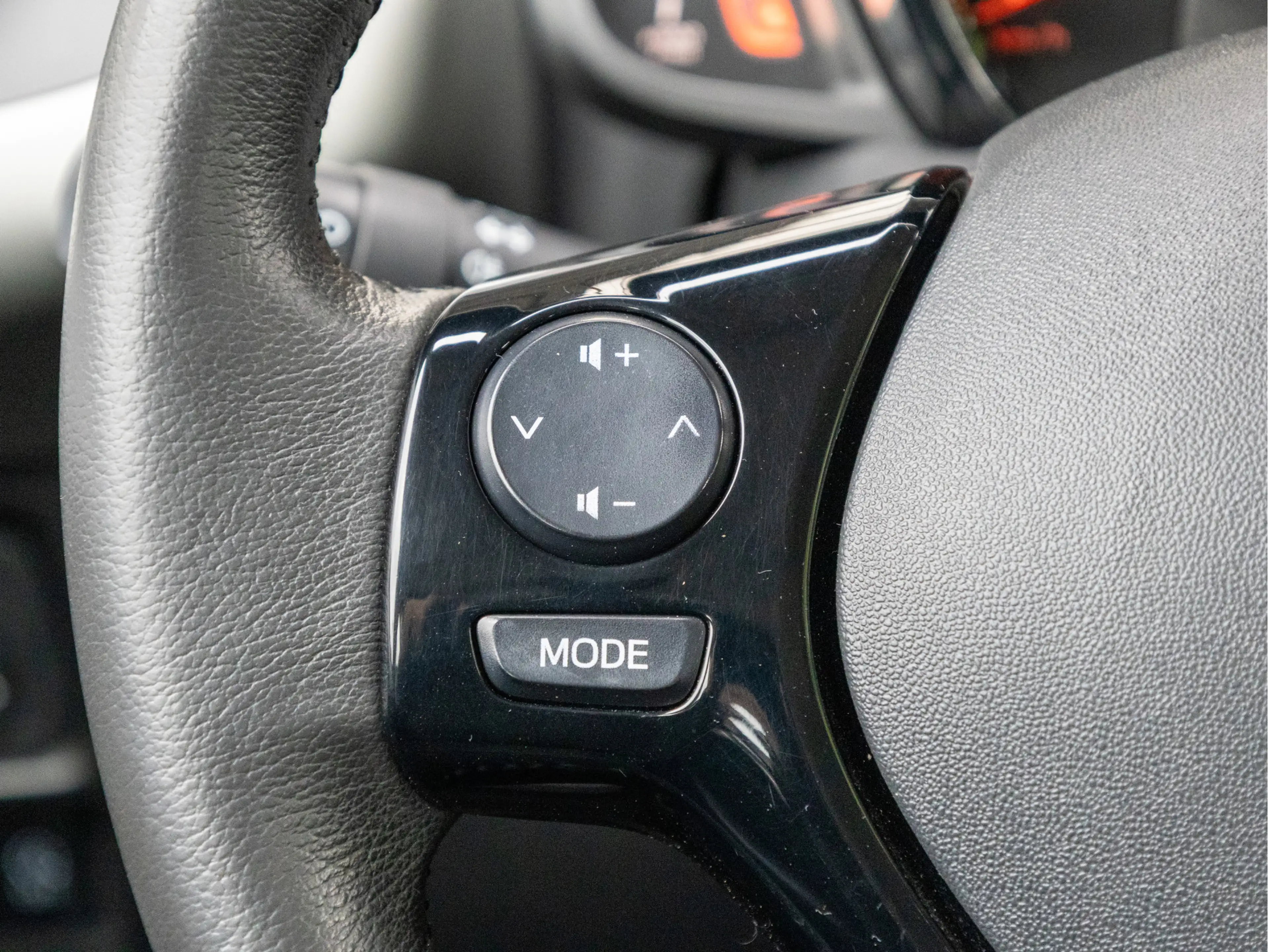 Citroen C1 1.0 e-VTi Shine *Achteruitrijcamera | Cruise Contr — photo 28