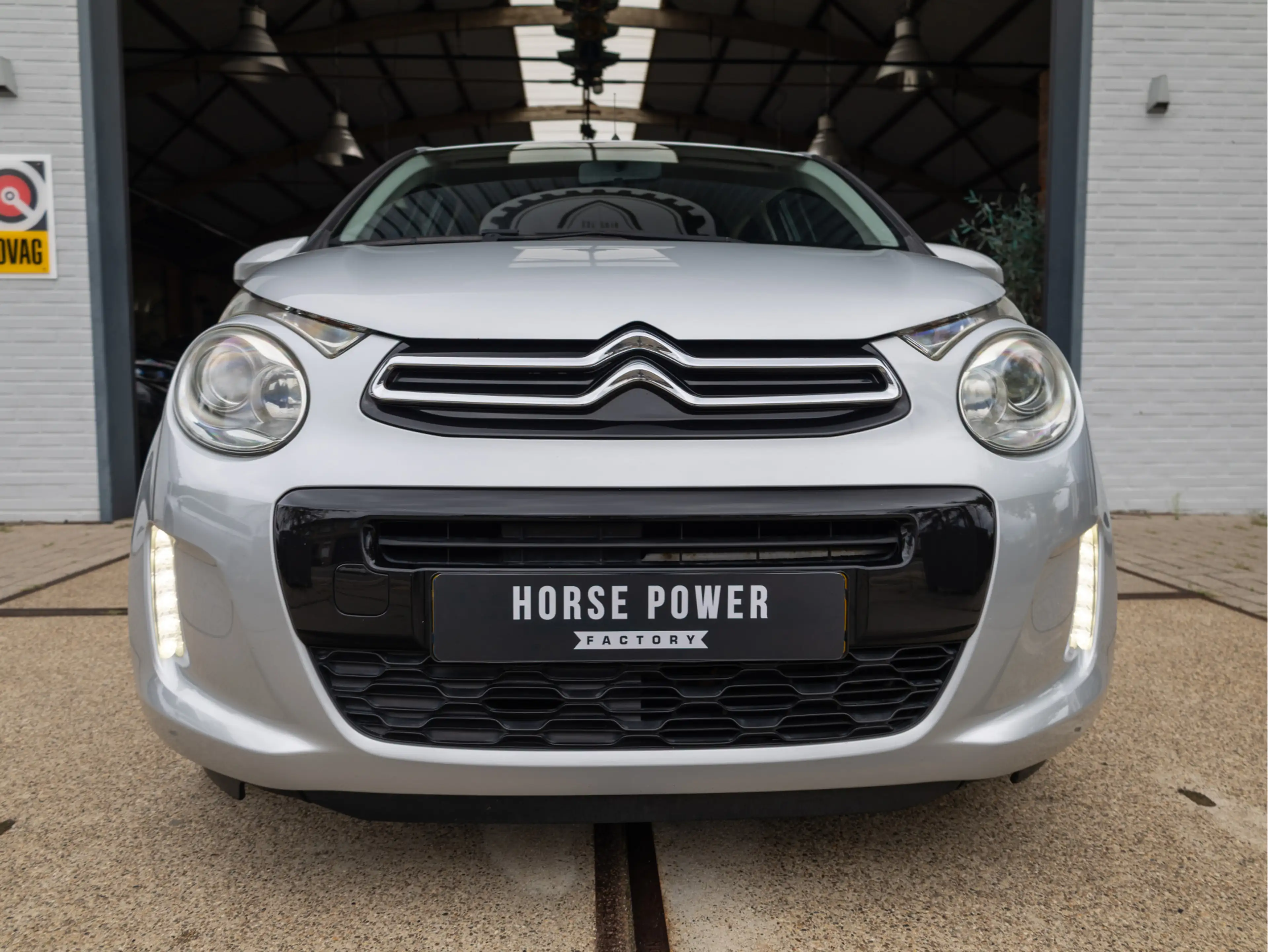 Citroen C1 1.0 e-VTi Shine *Achteruitrijcamera | Cruise Contr — photo 10