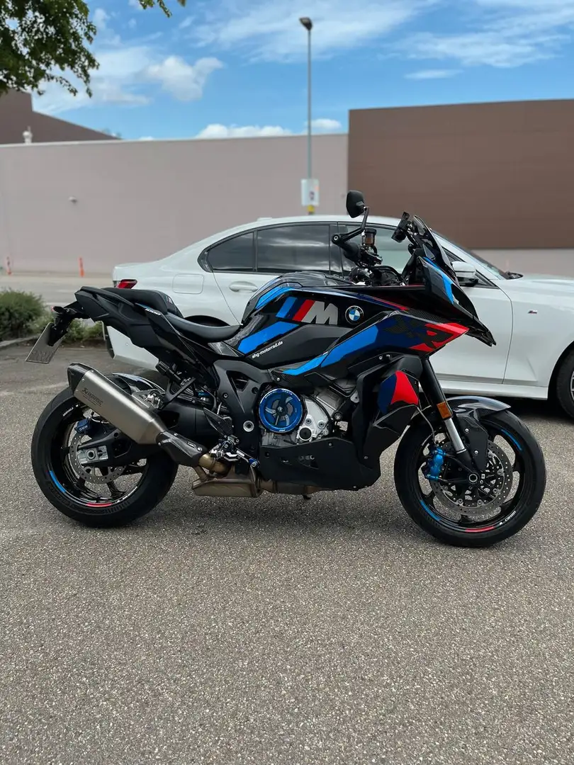 BMW M 1000 XR mit Werksgarantie bis 2028 alle Pakete Nero - 2