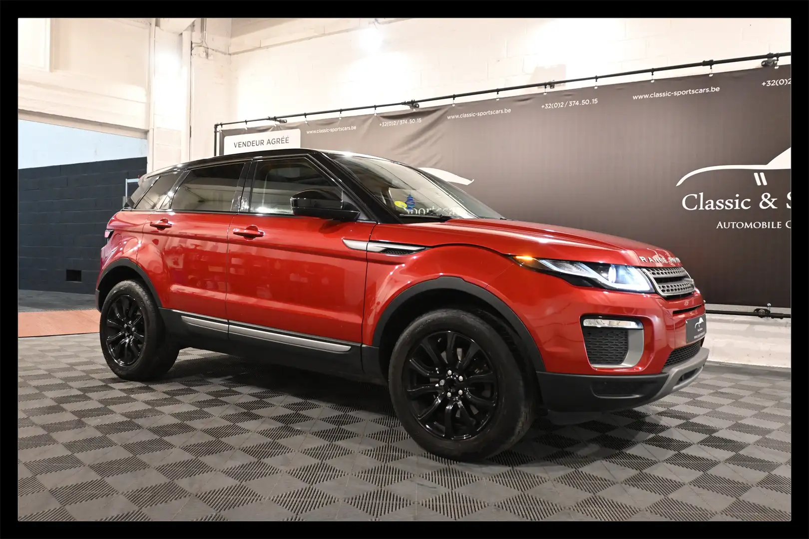 Land Rover Range Rover Evoque 2.0 TD4 4WD HSE / CUIR / GPS NAVI / LANE ASSIT !! Красный - 1