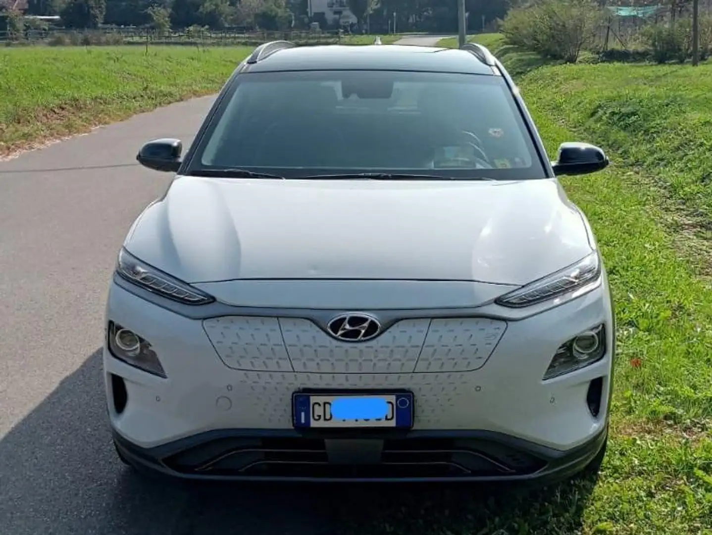 Hyundai KONA Kona 64 kWh EV Exellence+ Bianco - 1