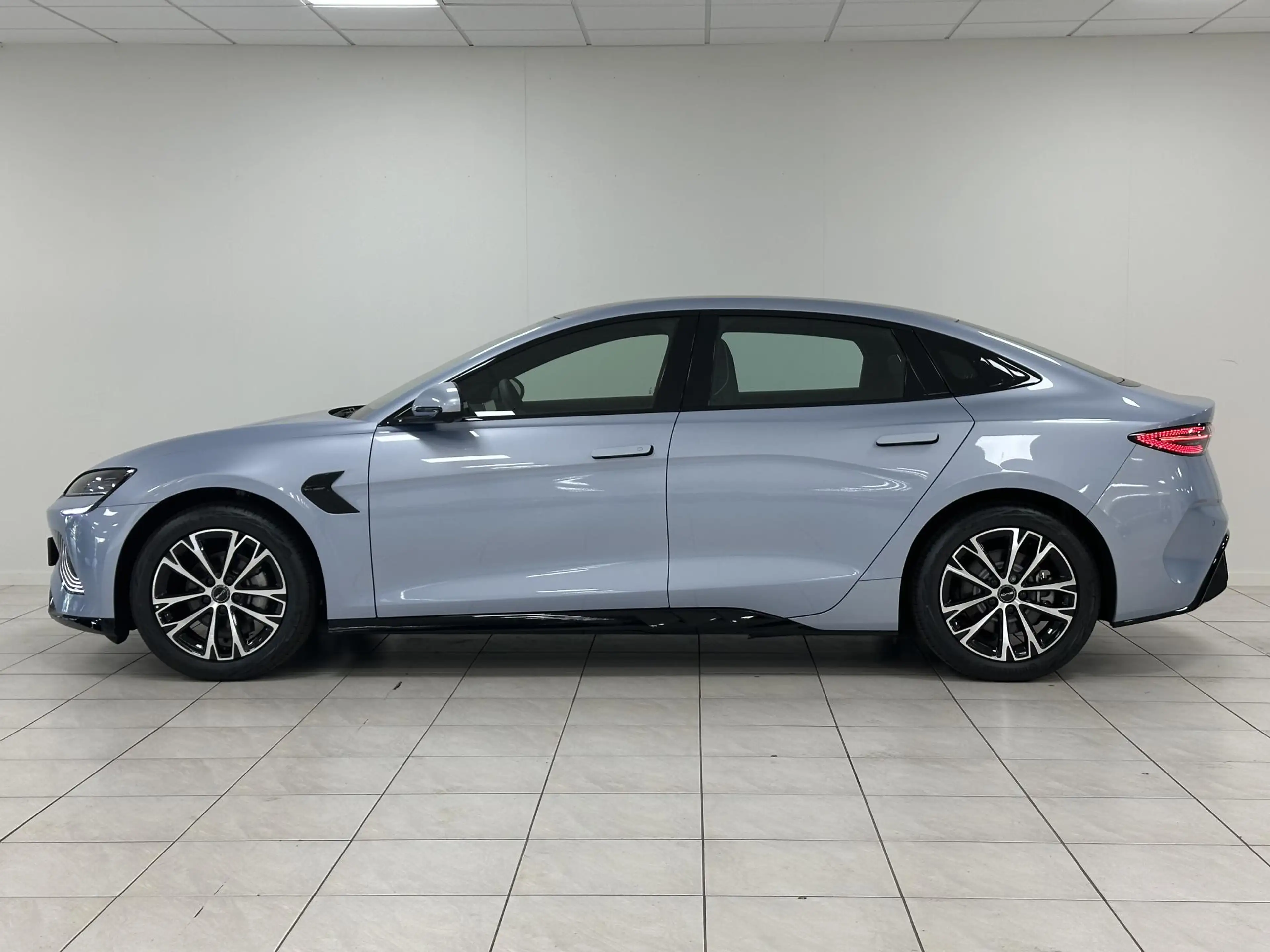 BYD Seal Limited Edition RWD 61.4 kWh Direct leverbaar! | G — photo 19