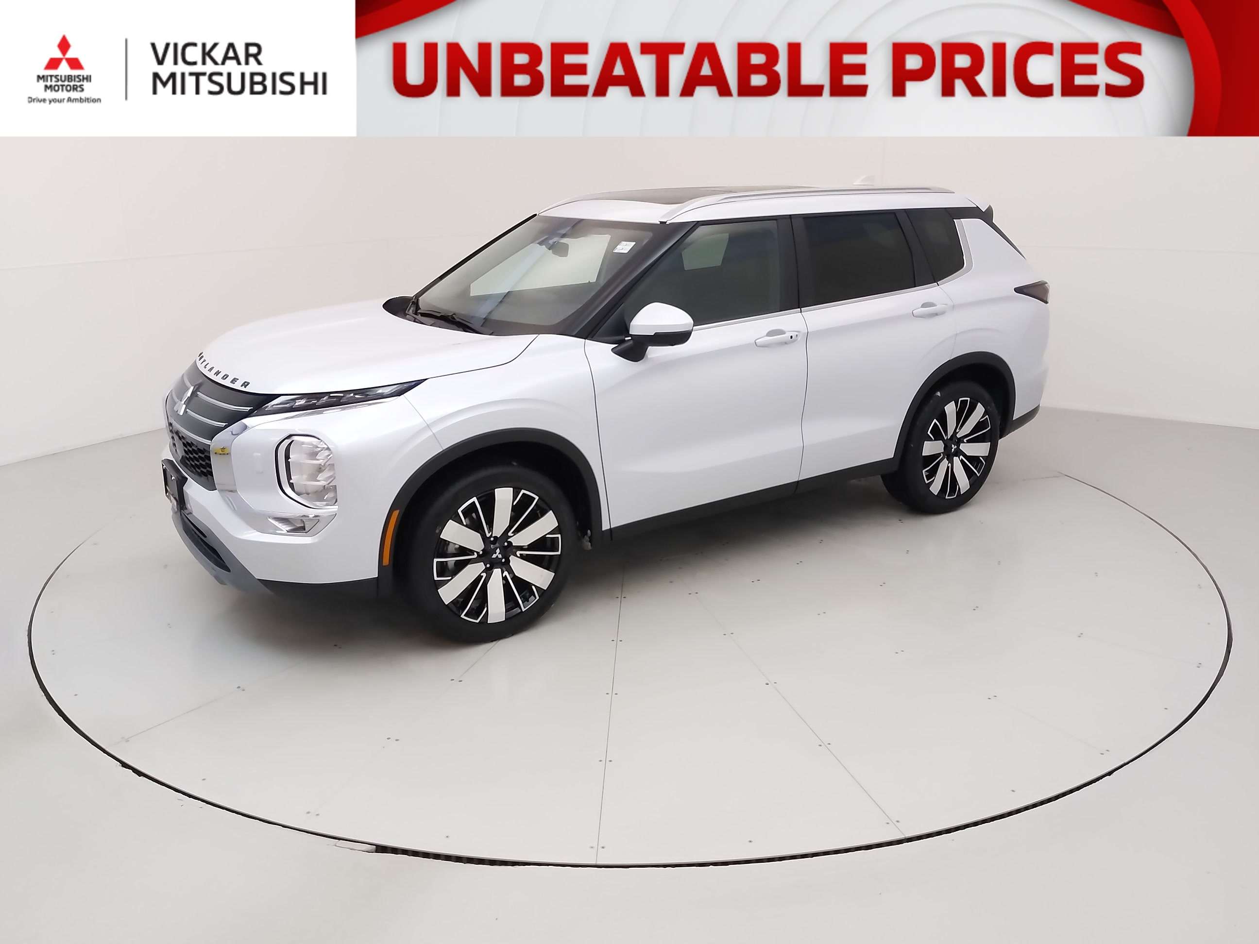 2026 Mitsubishi Outlander SEL S-AWC - LOCAL TRADE IN, LIKE NEW