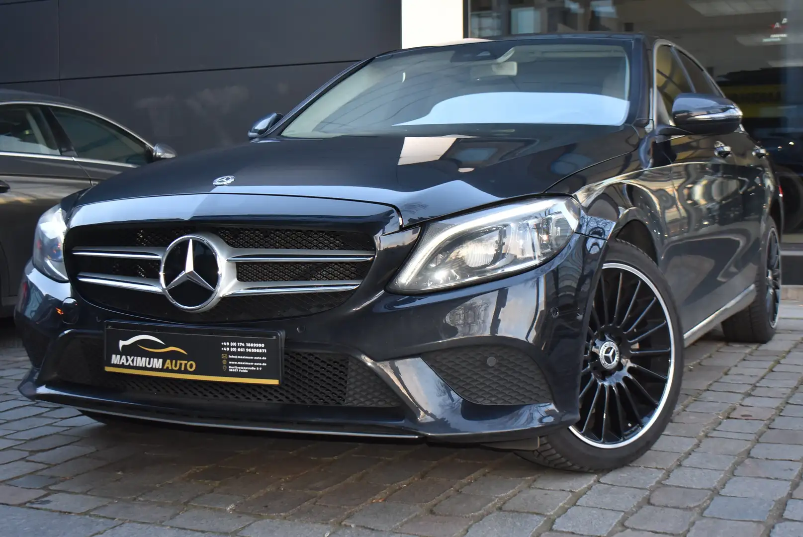 Mercedes-Benz C 220 2.0/LED/KAMERA/PDC/LEDER Zwart - 2