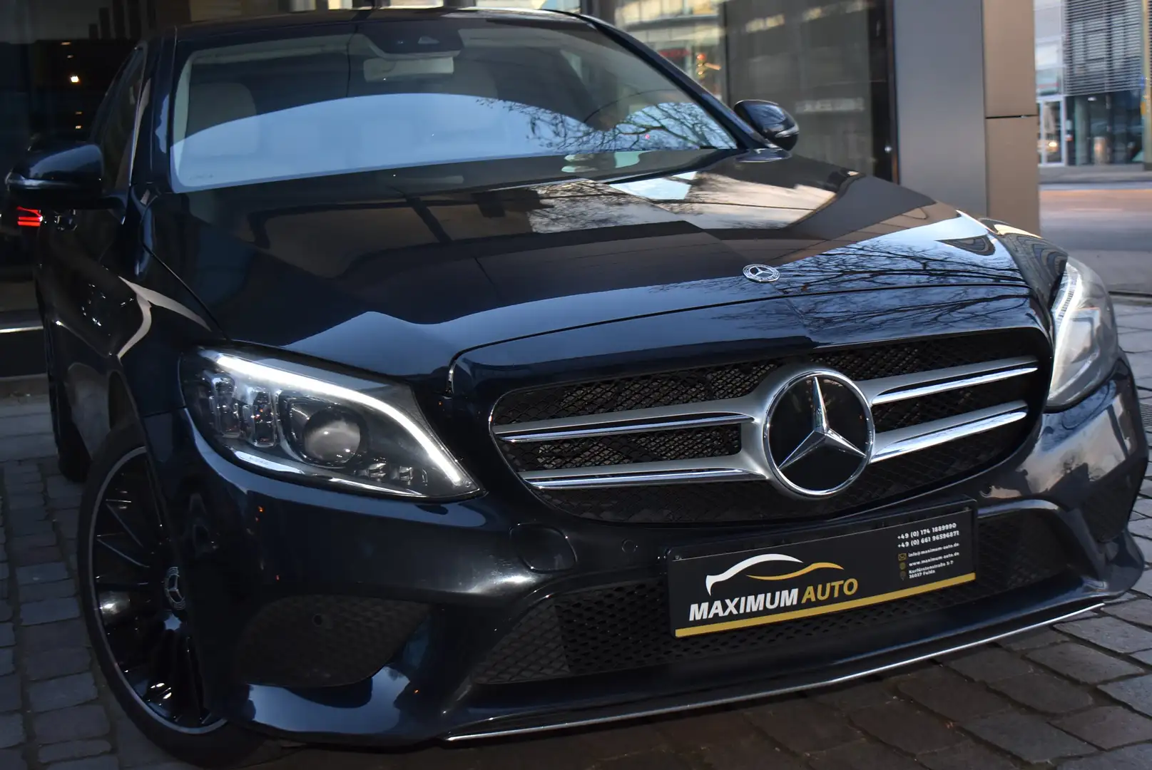 Mercedes-Benz C 220 2.0/LED/KAMERA/PDC/LEDER Zwart - 1