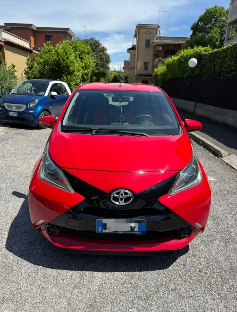 Toyota Aygo 5p 1.0 x-clusiv - 1