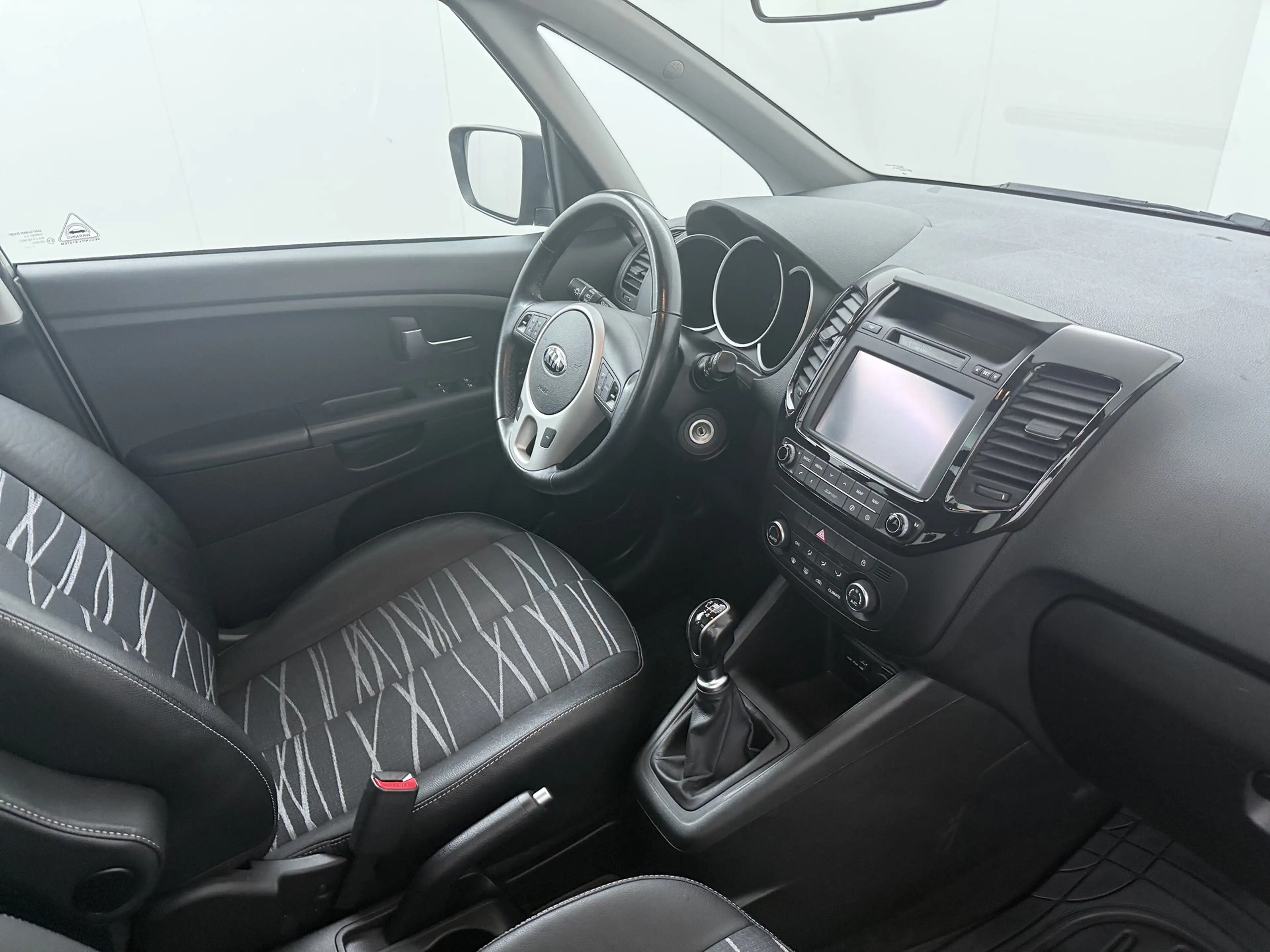 Kia Venga 1.4 CVVT Summer Edition - Navigatie - Camera - Ele — photo 20