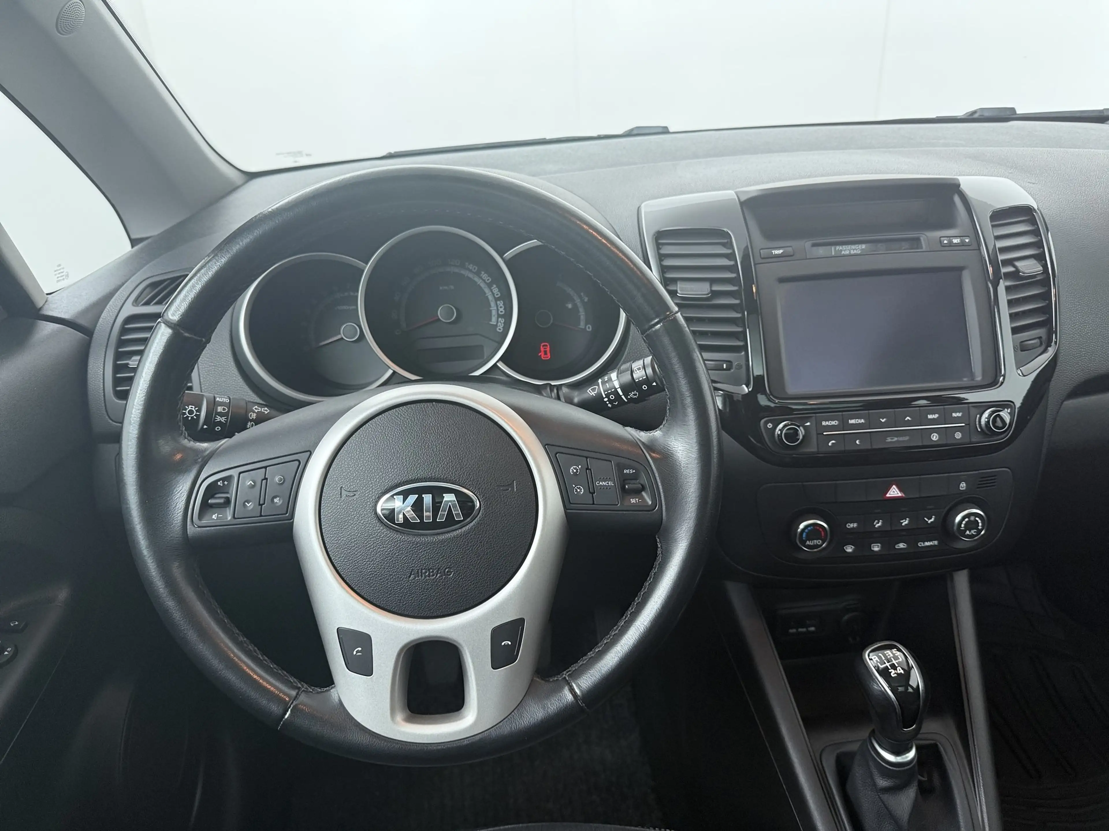 Kia Venga 1.4 CVVT Summer Edition - Navigatie - Camera - Ele — photo 23