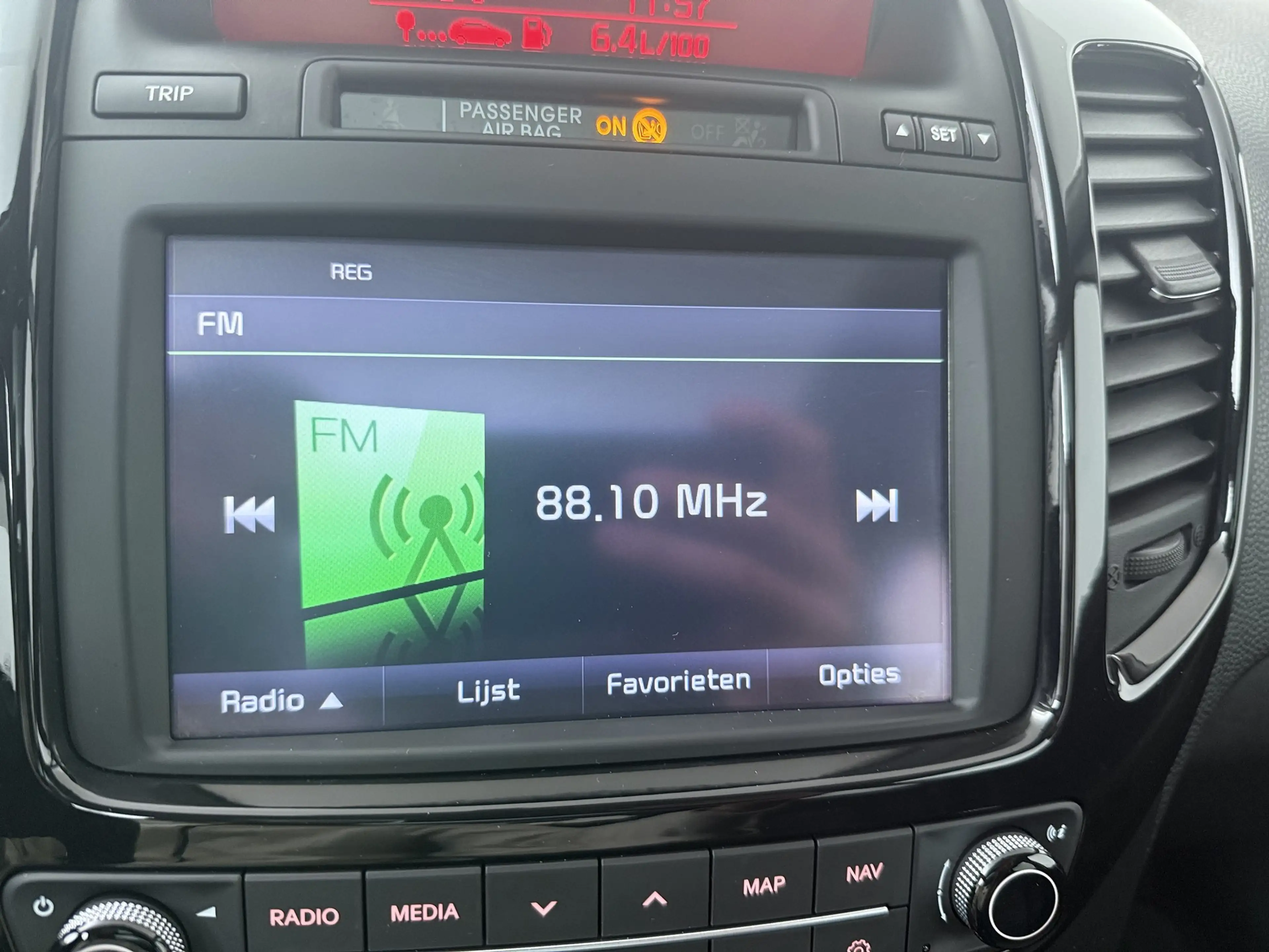 Kia Venga 1.4 CVVT Summer Edition - Navigatie - Camera - Ele — photo 35
