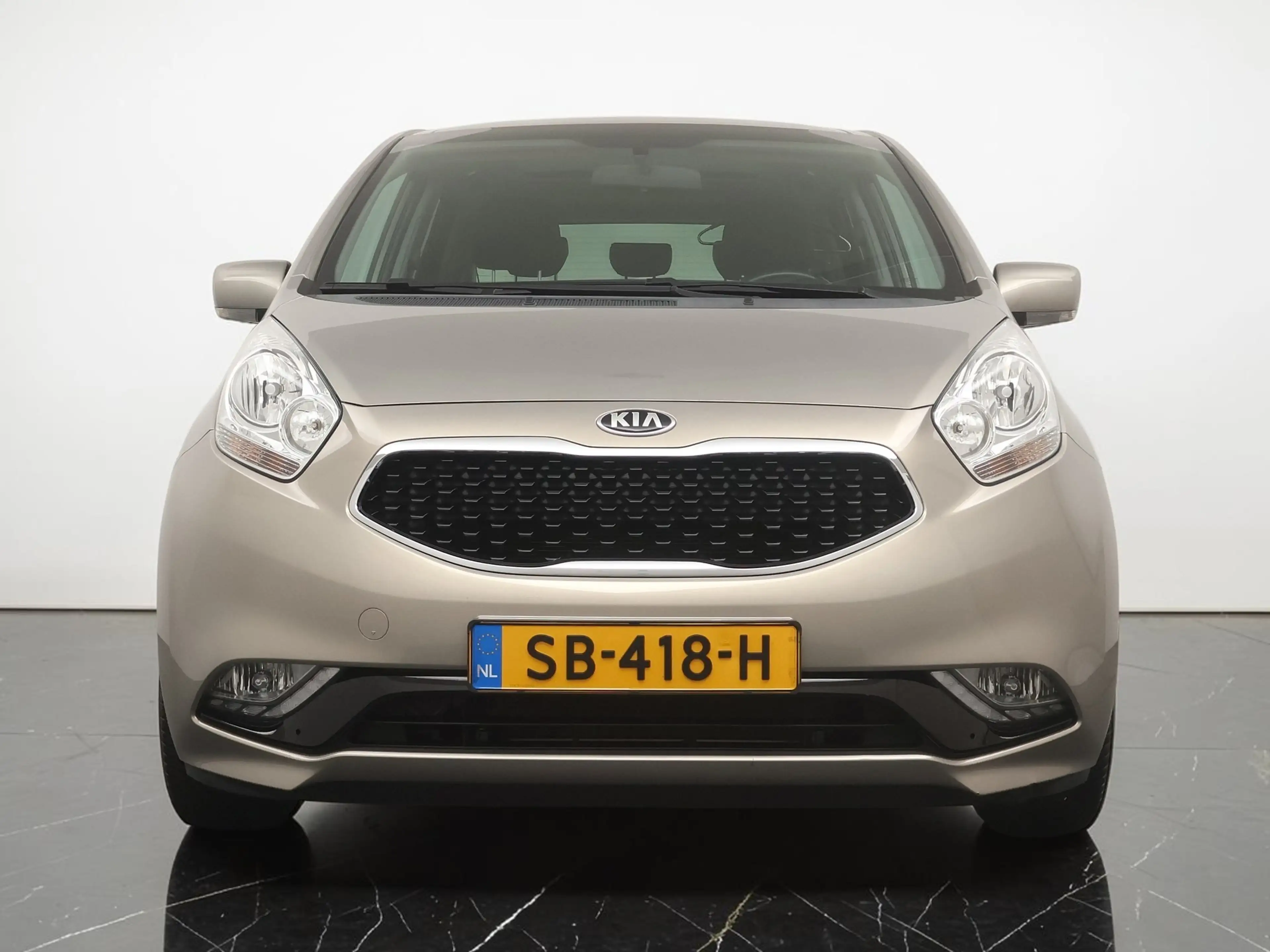 Kia Venga 1.4 CVVT Summer Edition - Navigatie - Camera - Ele — photo 13