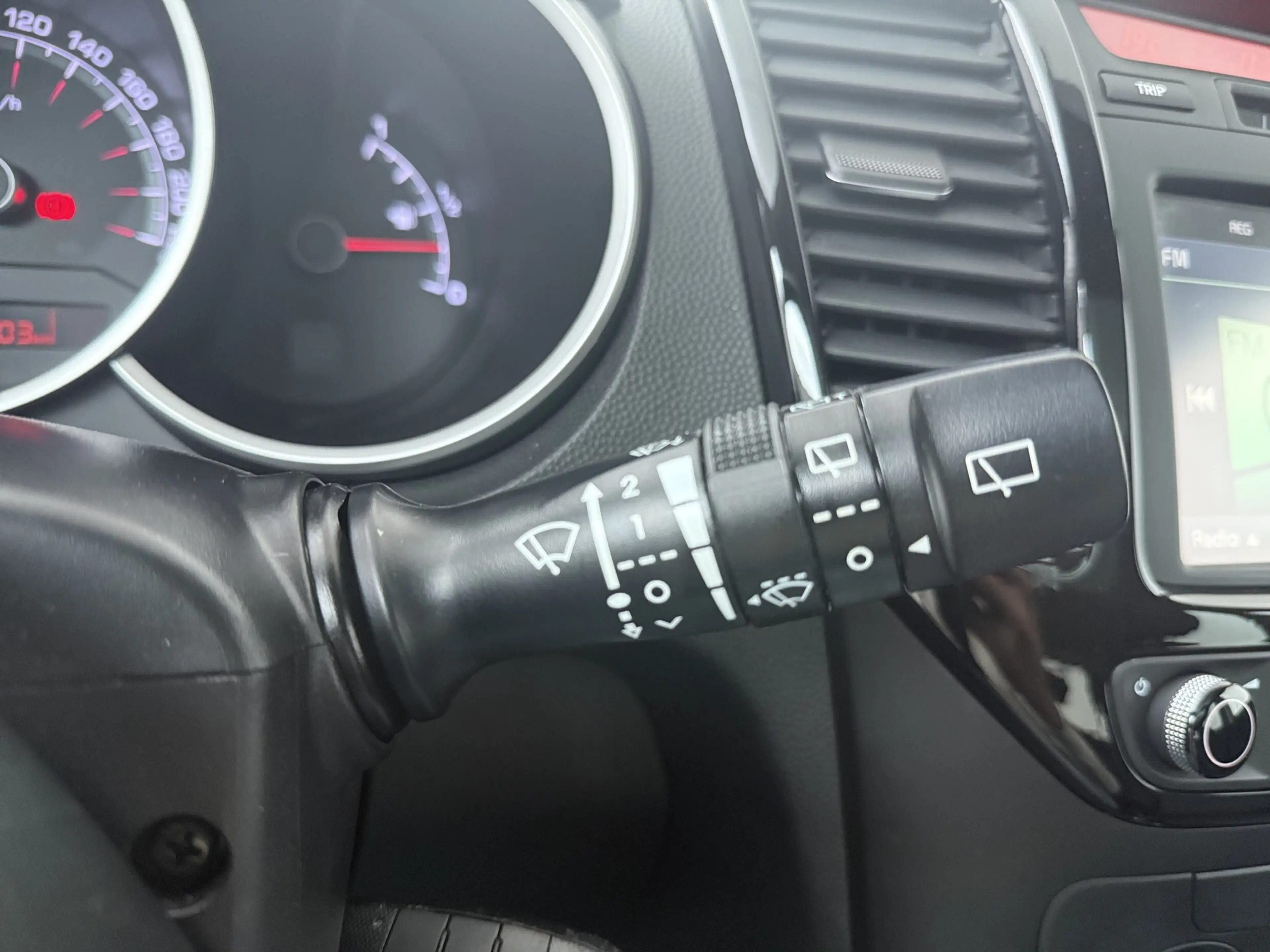 Kia Venga 1.4 CVVT Summer Edition - Navigatie - Camera - Ele — photo 31