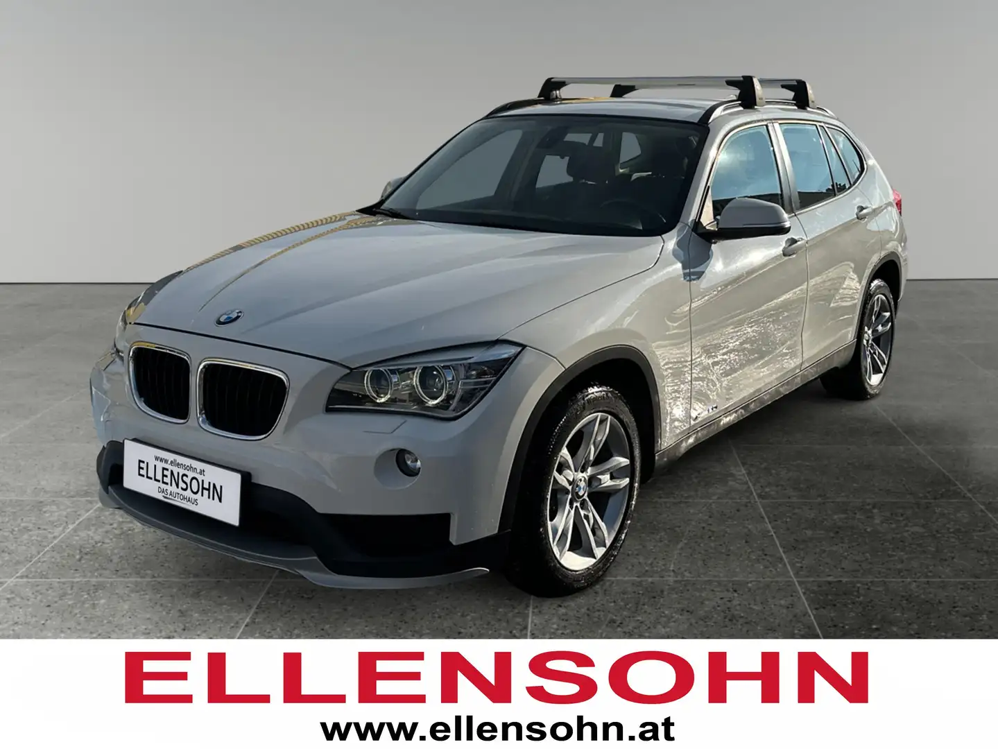 BMW X1 xDrive 20i Aut.   8-fach bereift! AHK! Allrad! Weiß - 1