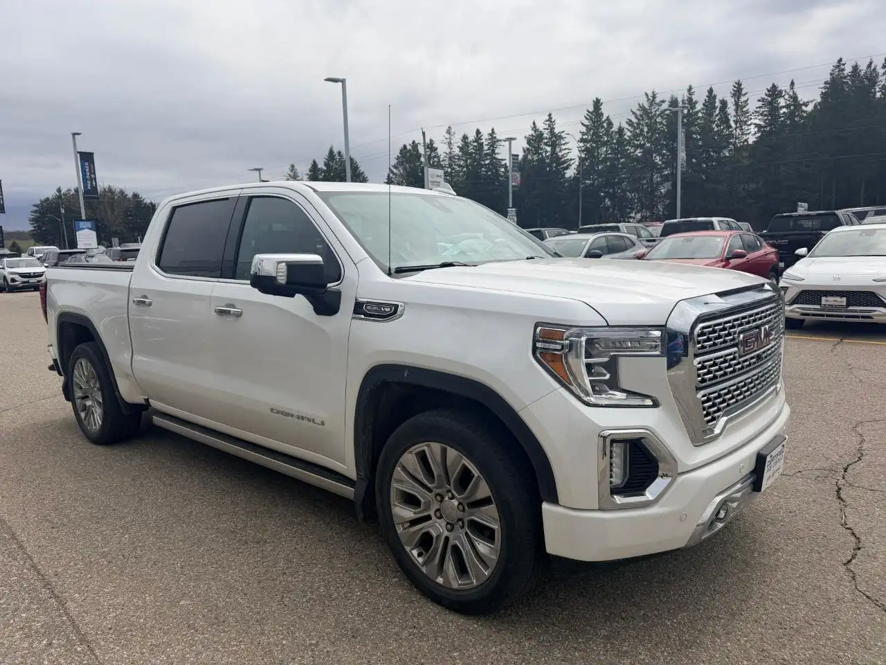 GMC Sierra 1500 снимка GMC Sierra 1500