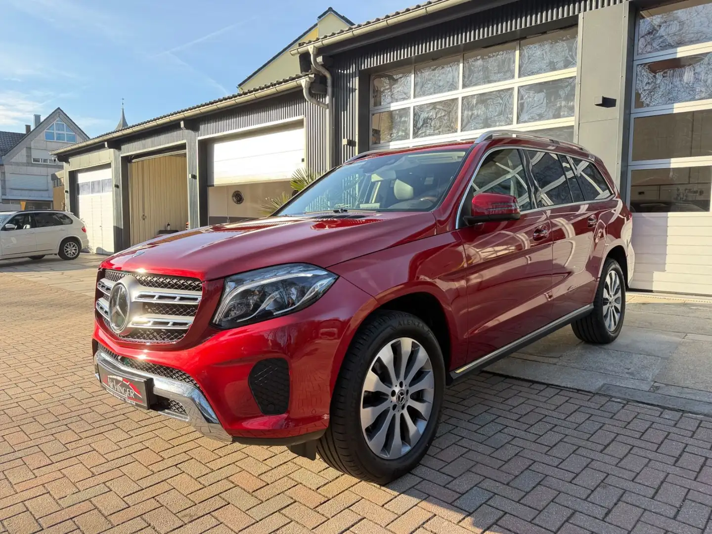 Mercedes-Benz GLS 500 4Matic 1.Hand MwSt. Designo Standheizung Rot - 2
