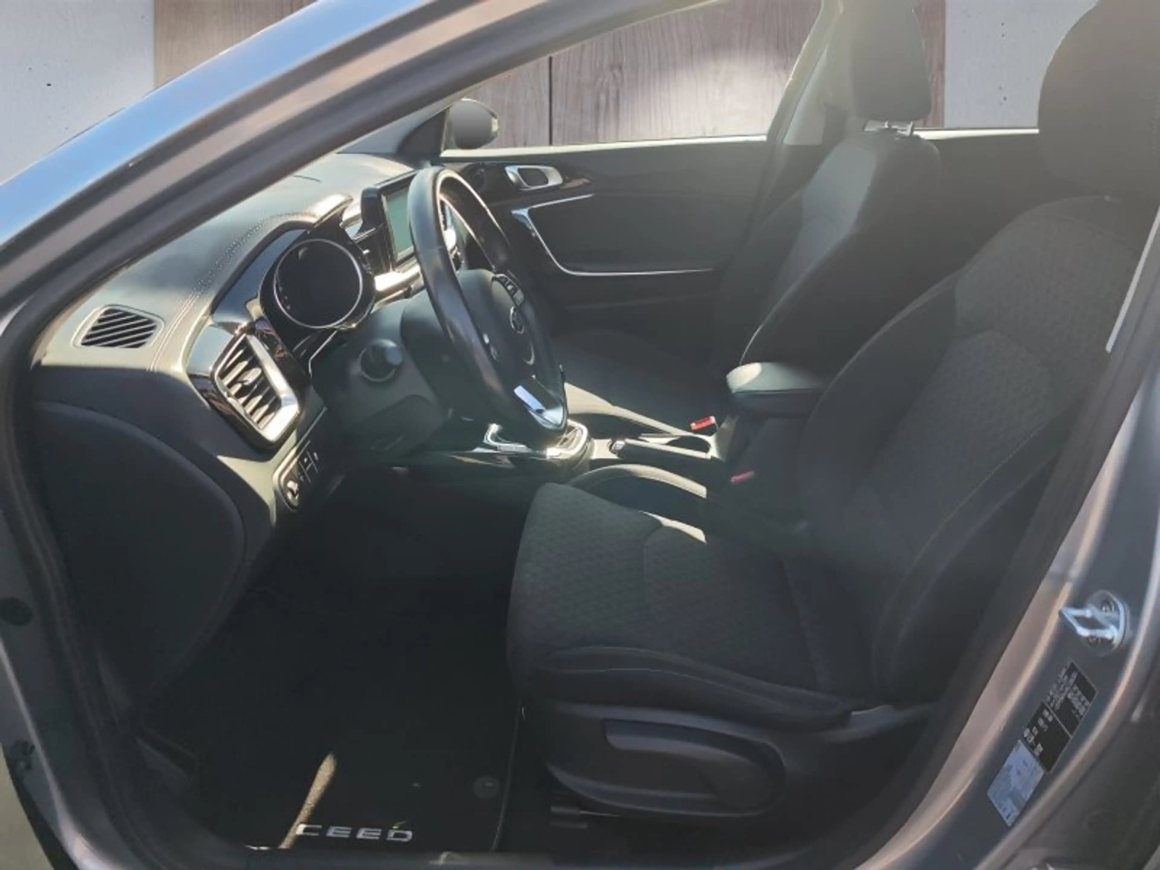 Kia Ceed / cee'd Ceed Sportswagon 1.4 TGDI Vision  Kamera/Winterp./ — photo 9