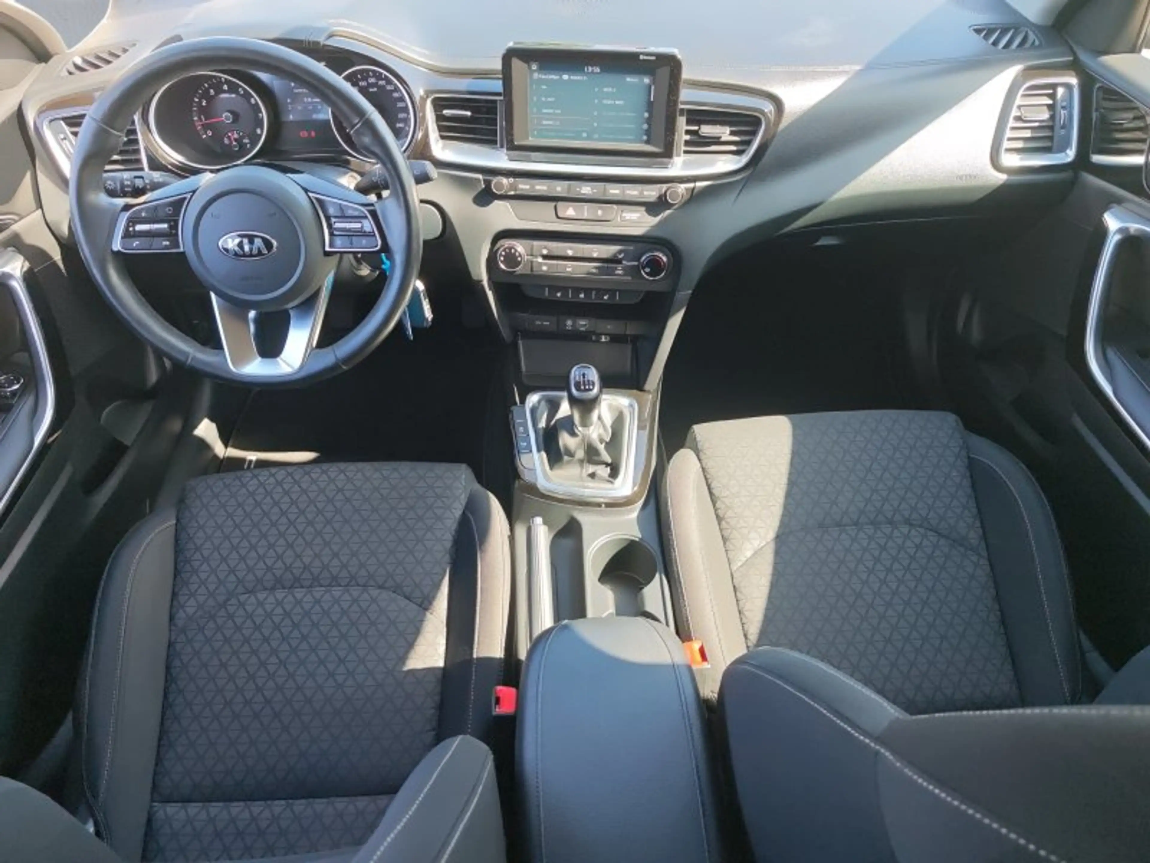 Kia Ceed / cee'd Ceed Sportswagon 1.4 TGDI Vision  Kamera/Winterp./ — photo 10