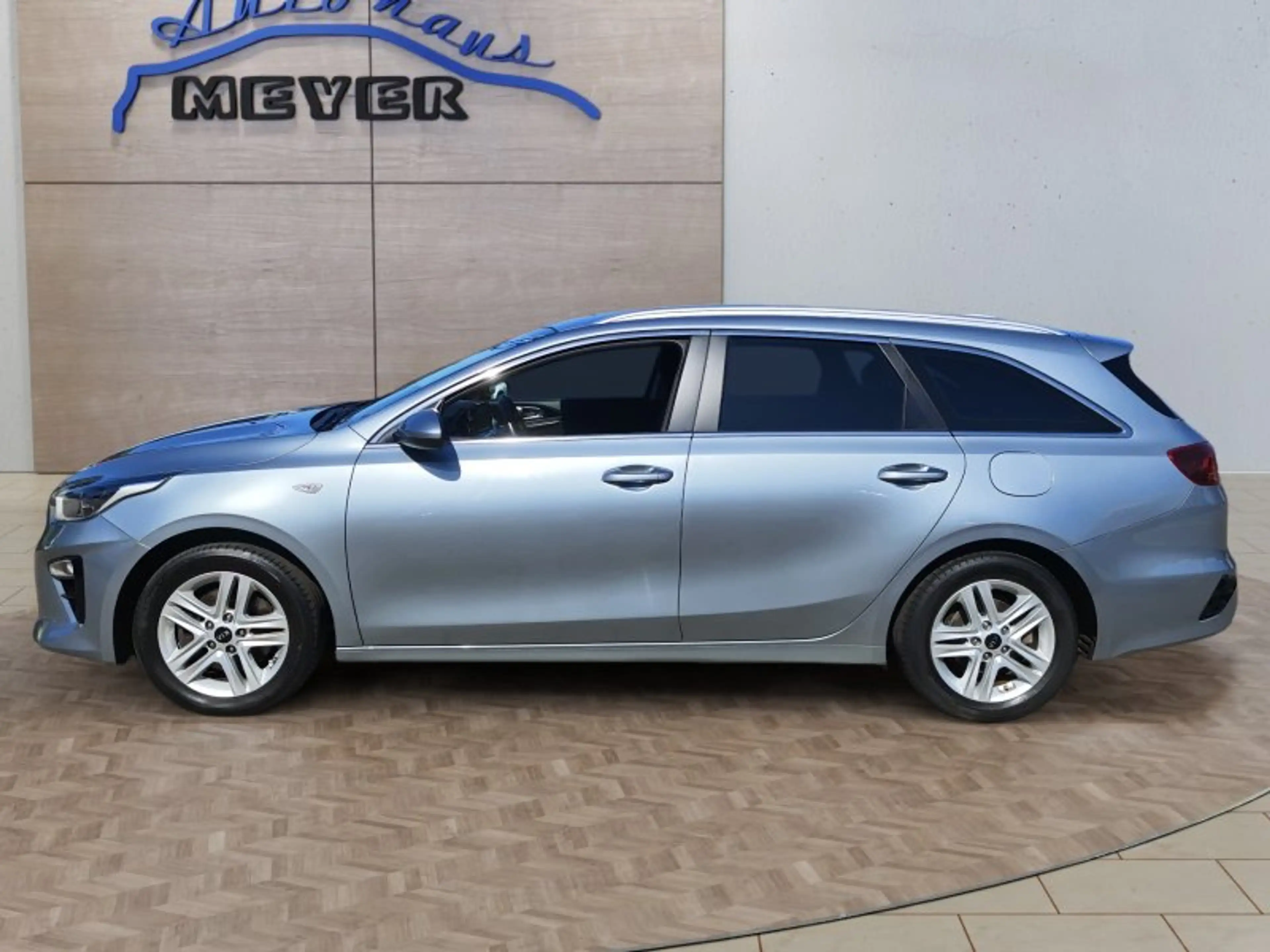 Kia Ceed / cee'd Ceed Sportswagon 1.4 TGDI Vision  Kamera/Winterp./ — photo 2