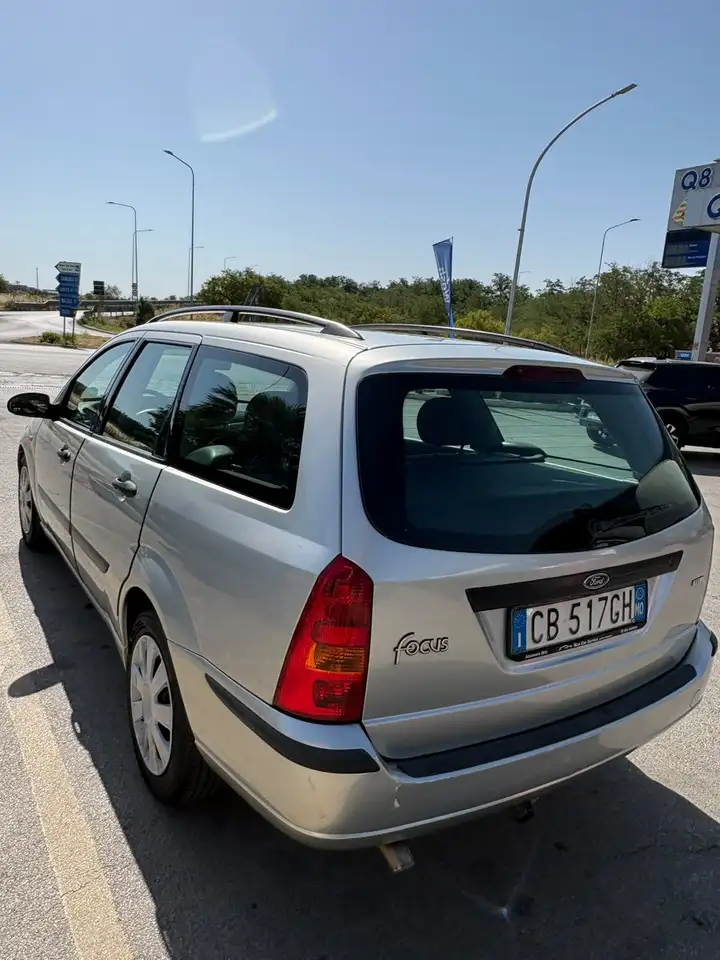 Ford Focus SW 1.8 td Ambiente, foto 6
