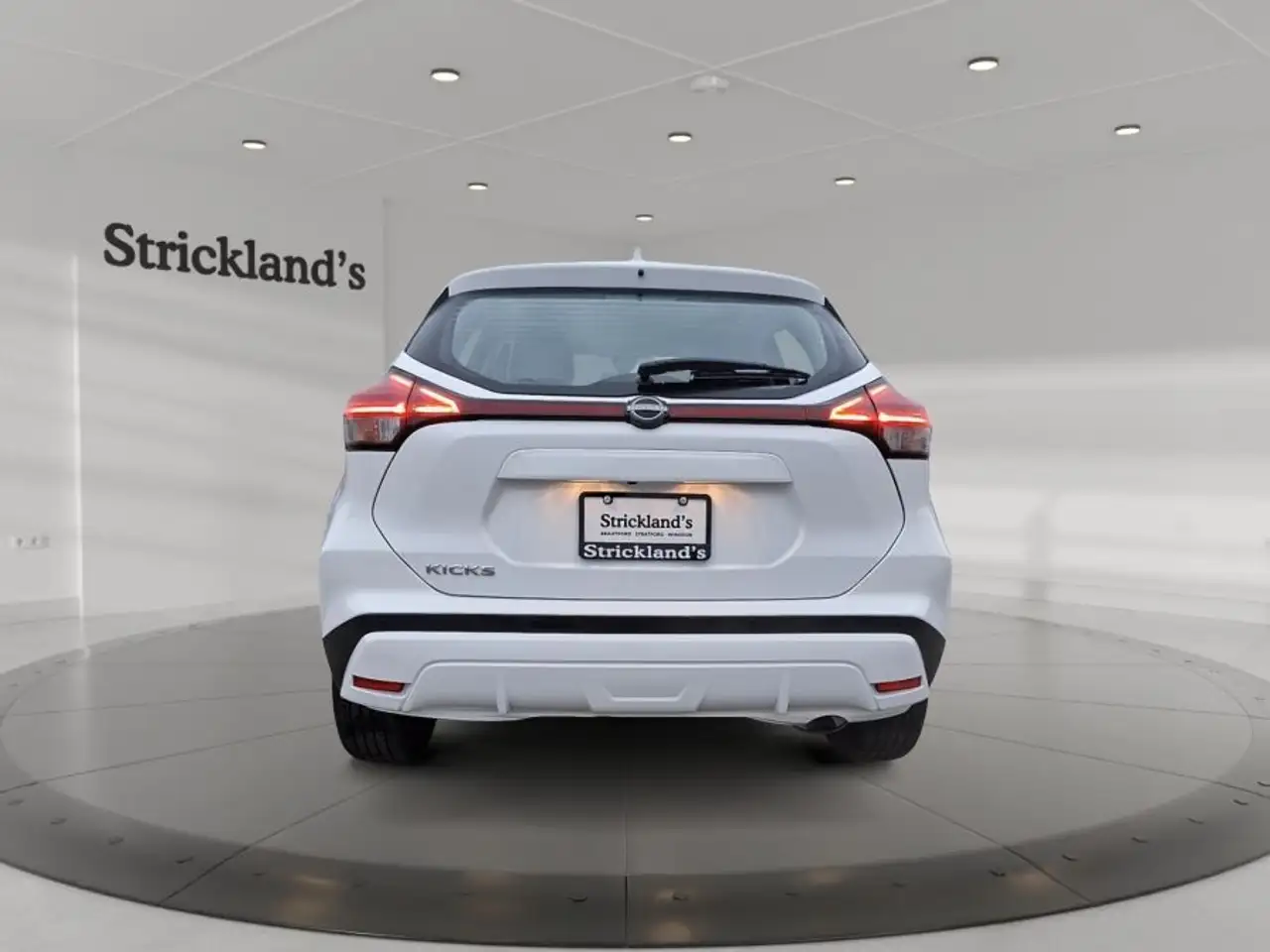 Nissan Kicks снимка Nissan Kicks