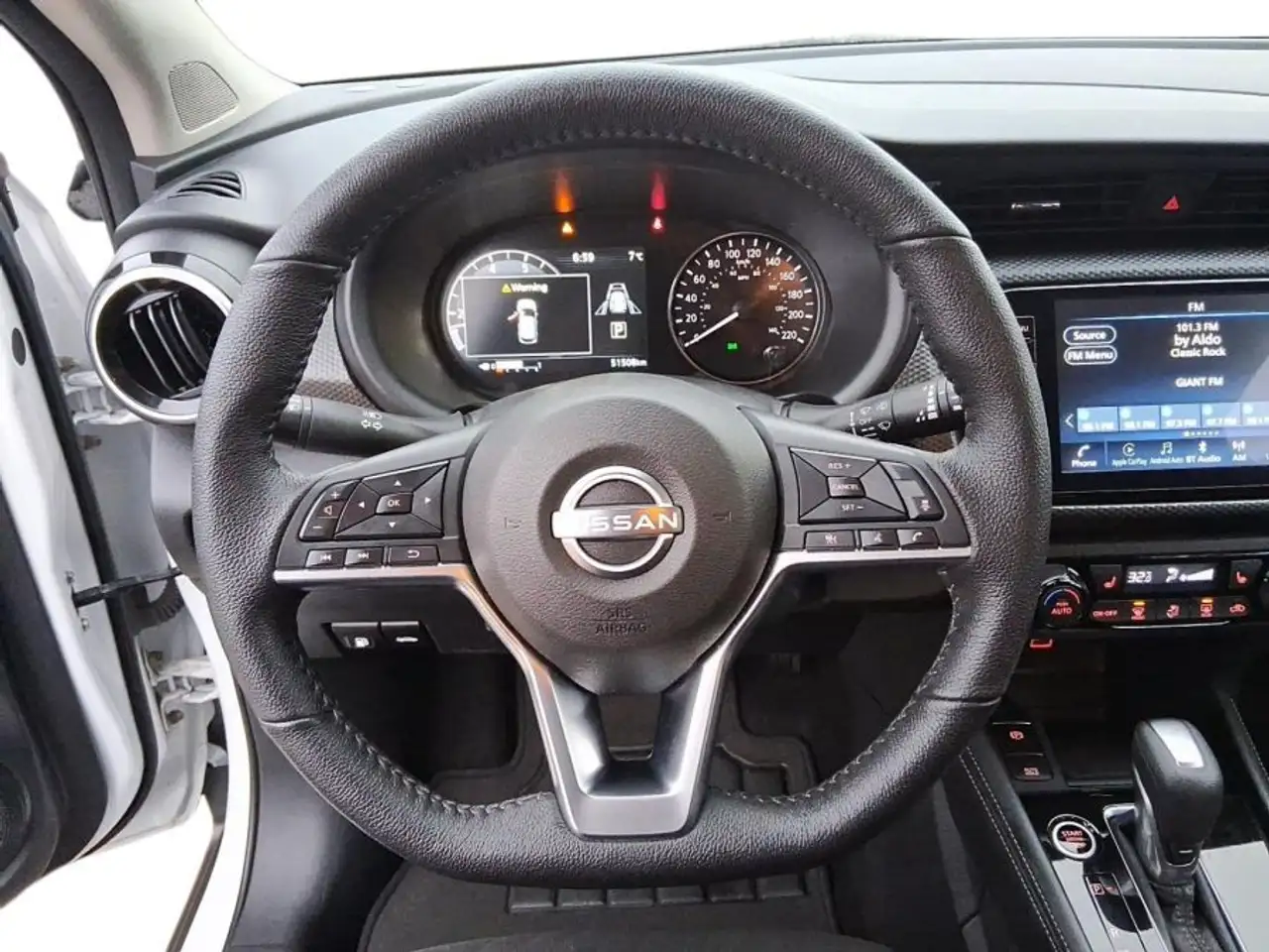 Nissan Kicks снимка Nissan Kicks