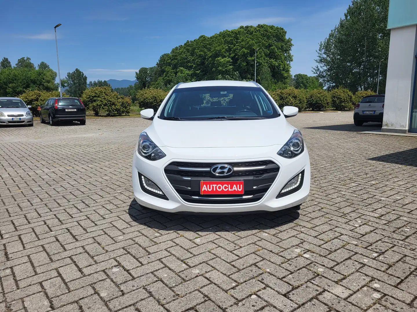 Hyundai i30 i30 Wagon 1.6 crdi Comfort 136cv my15 Bianco - 2