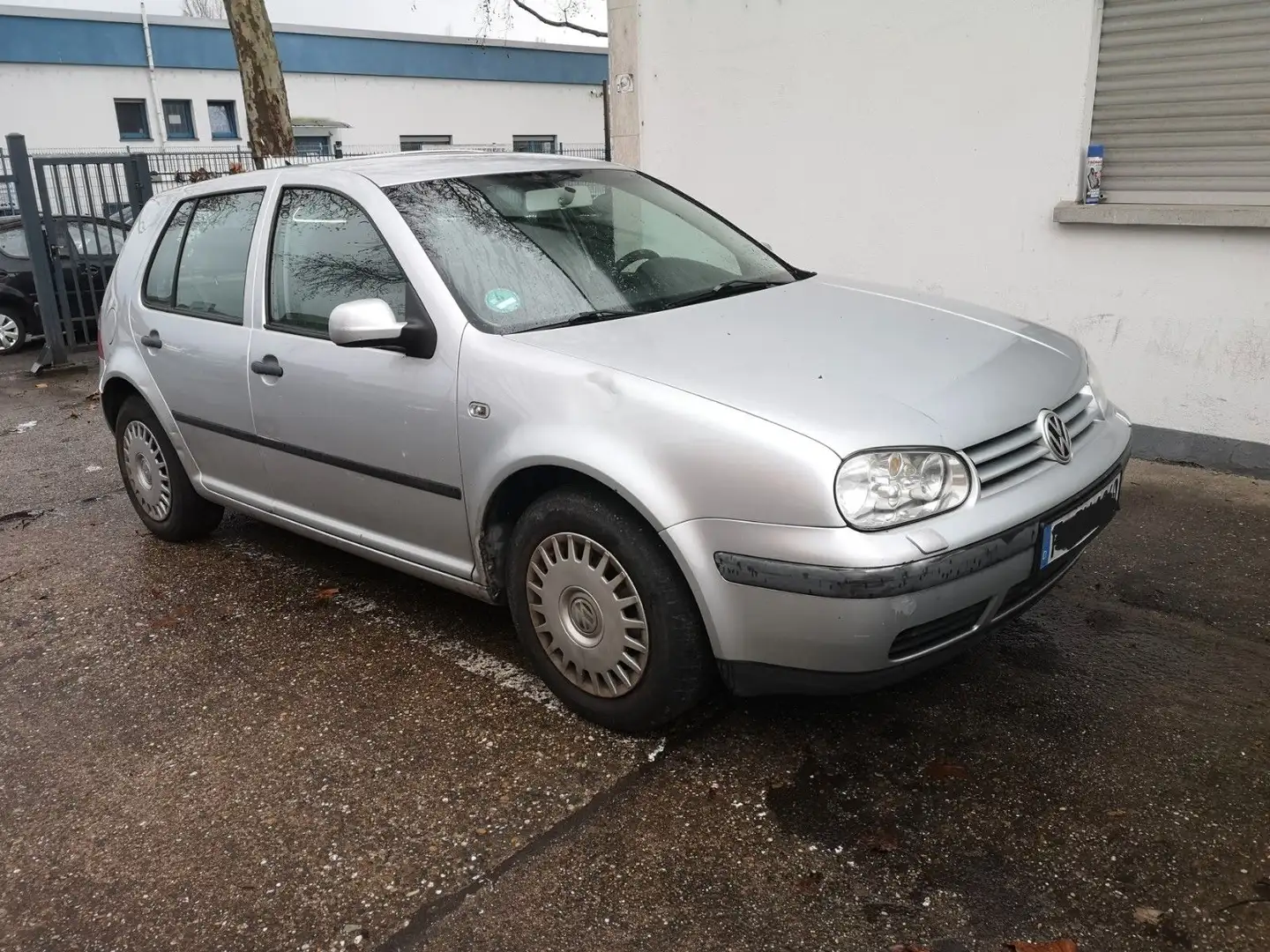 Volkswagen Golf 1.6 Champ*HUNeu*Klima*SHZ Silber - 2