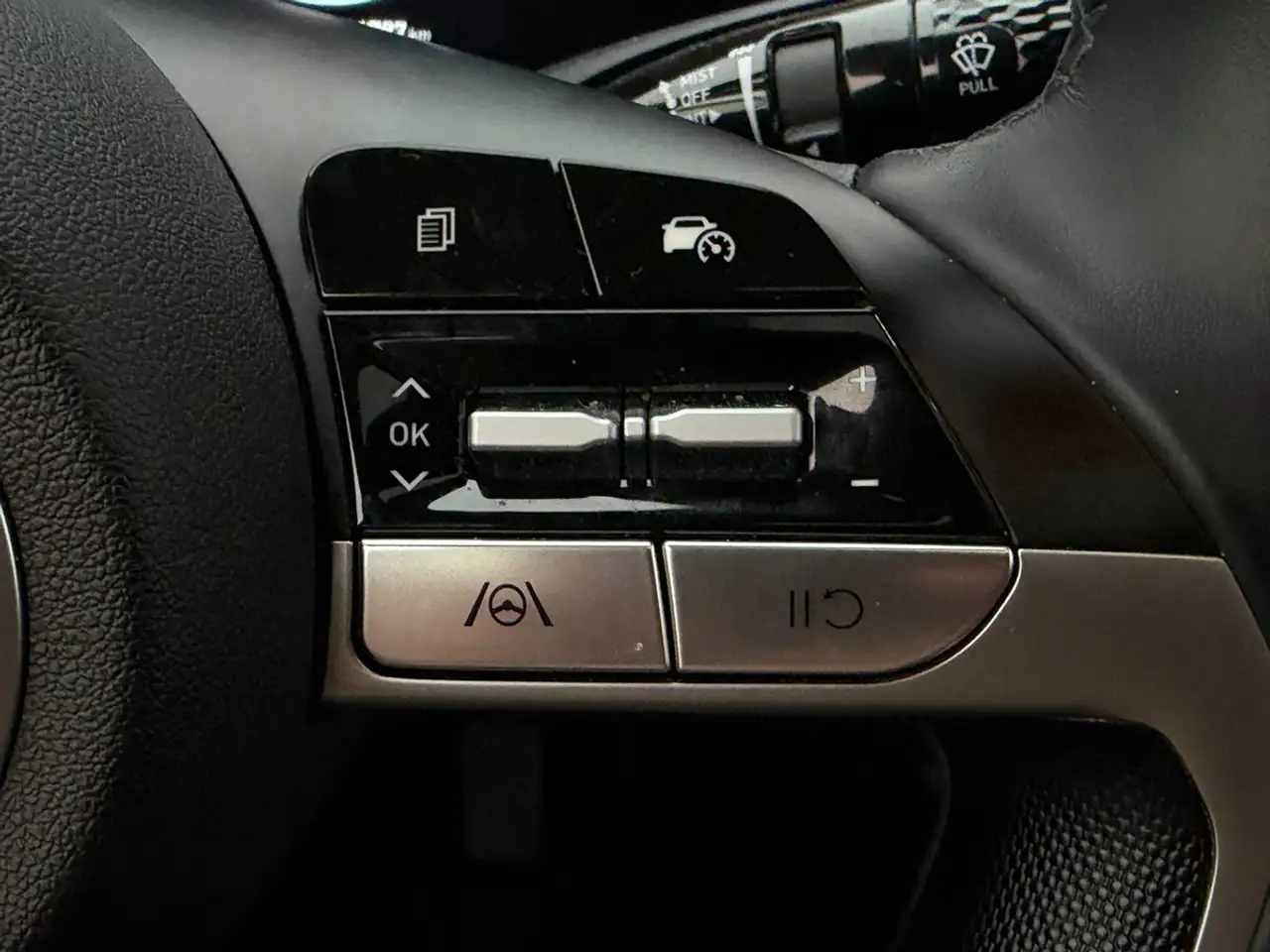 Hyundai ELANTRA fotografie Hyundai ELANTRA