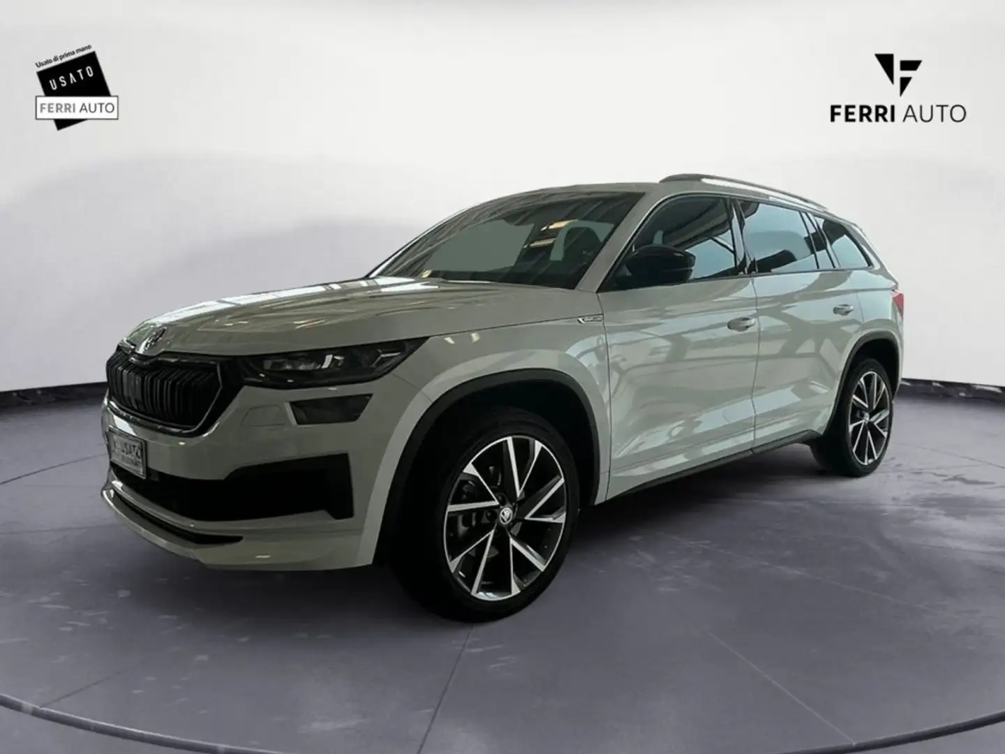 Skoda Kodiaq 2.0 TDI EVO SCR DSG SportLine Wit - 2