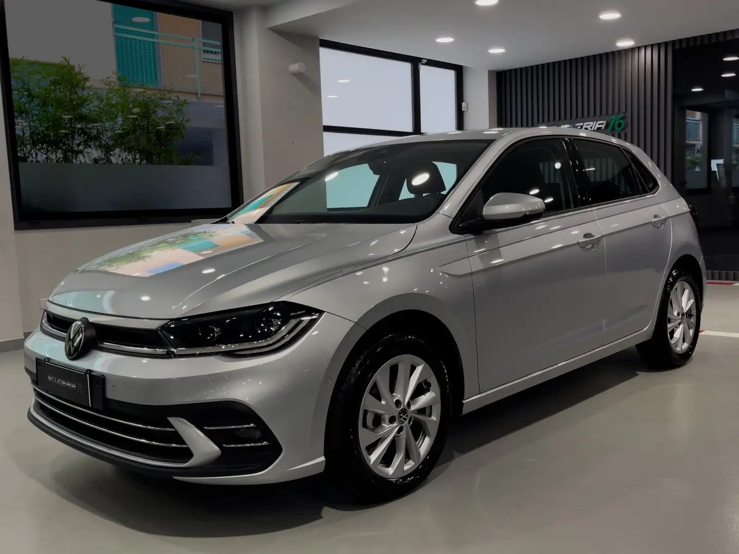 Volkswagen Polo NUOVA POLO STYLE 1.0 TSI DSG 95CV KM ZERO Argento - 1