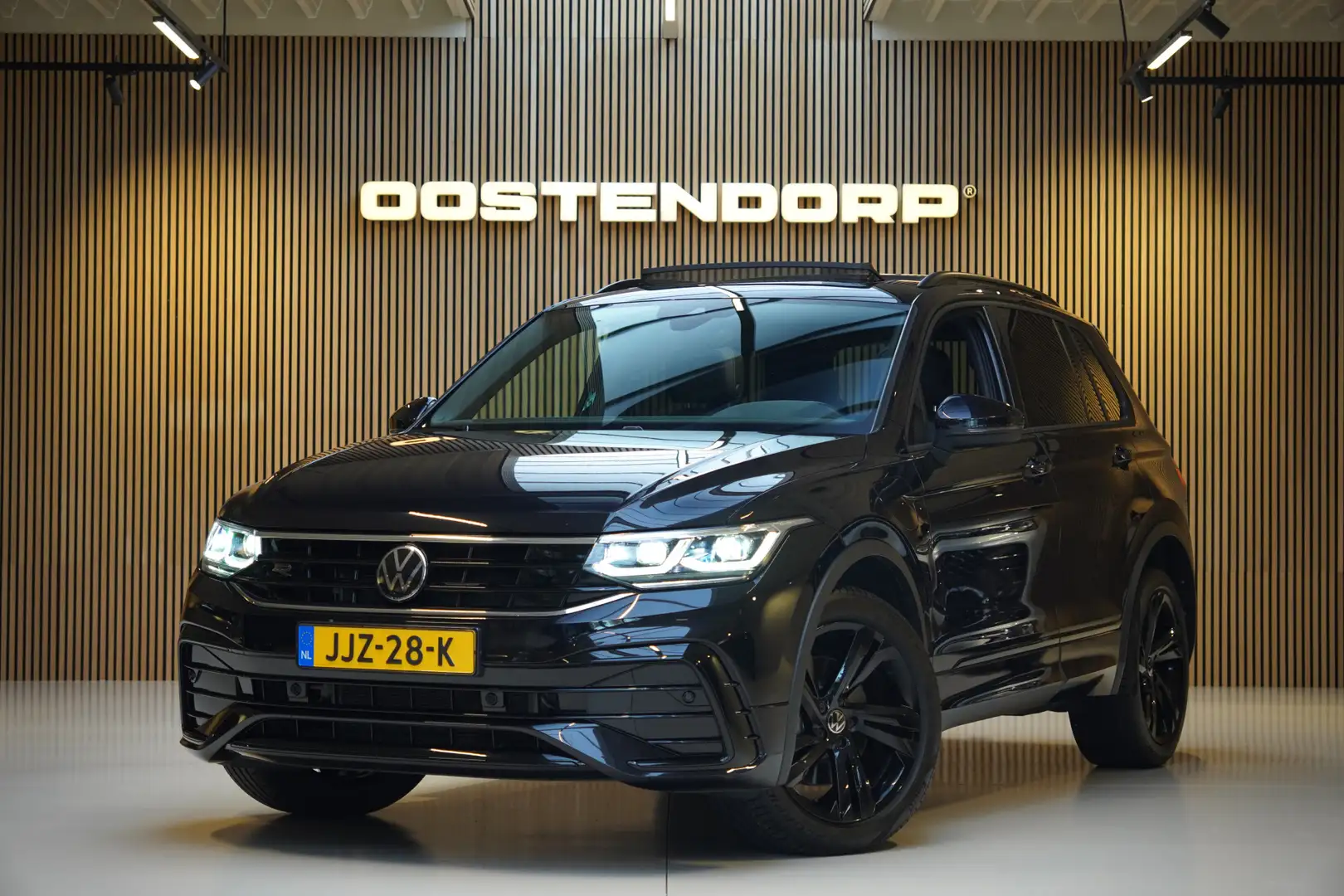 Volkswagen Tiguan 1.4TSI/245PK eHybrid R-Line Blackstyle|2022|Panora Zwart - 1