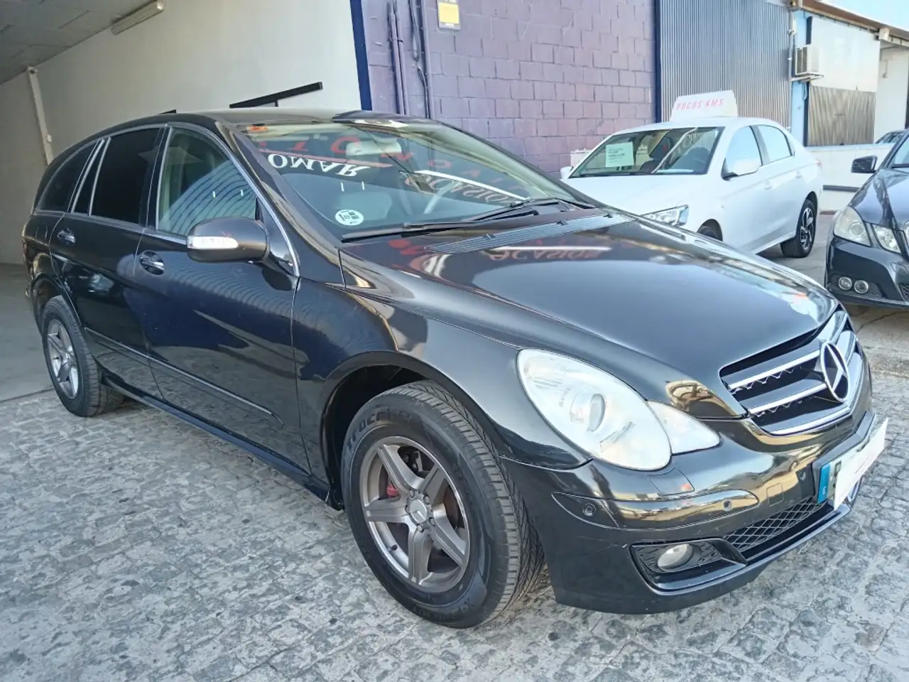 Mercedes-Benz R 320