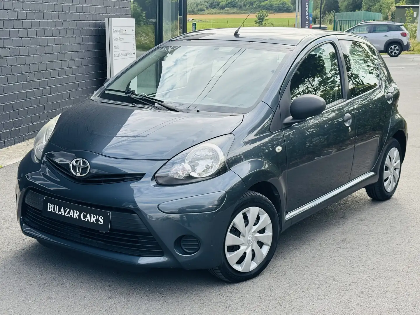 Toyota Aygo Aygo 1.0i*1 ER MAIN*CARNET*EURO5*GARANTIE 12 MOIS - 1