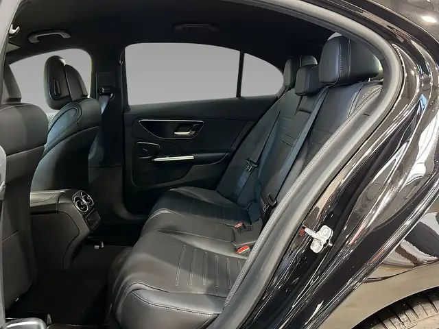 Mercedes-Benz C-Class view 10