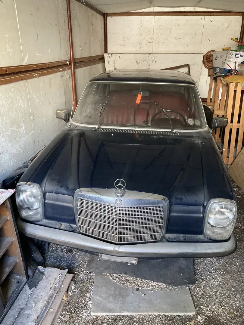 Mercedes-Benz 220 - 2