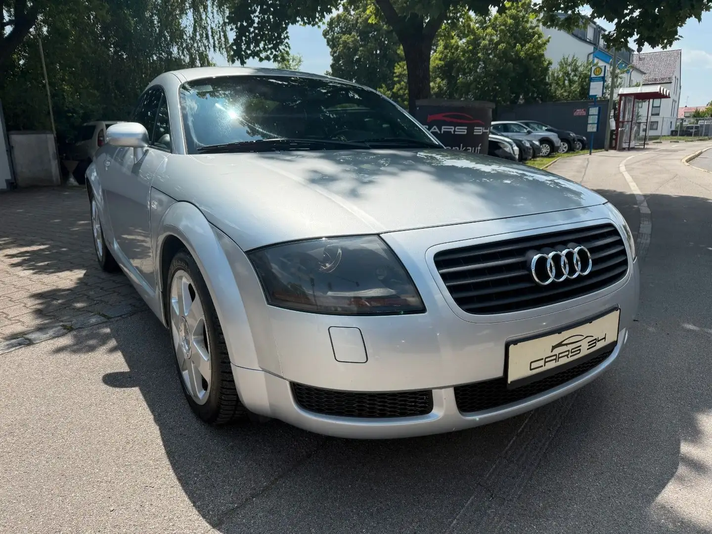 Audi TT Coupe/Roadster 1.8 T Coupe TÜV NEU* LEDER* Silber - 2