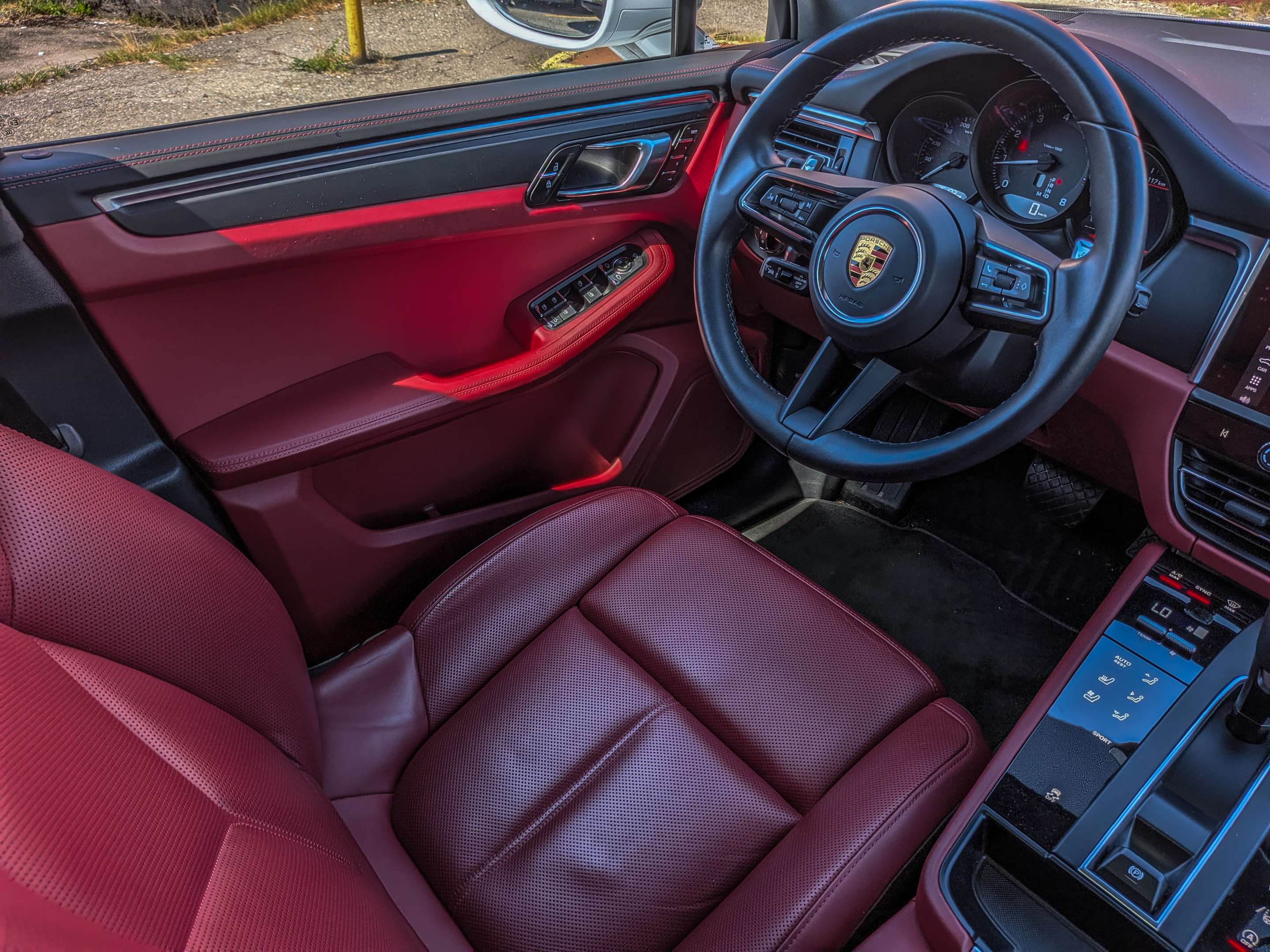 2023 Porsche Macan AWD thumb 15