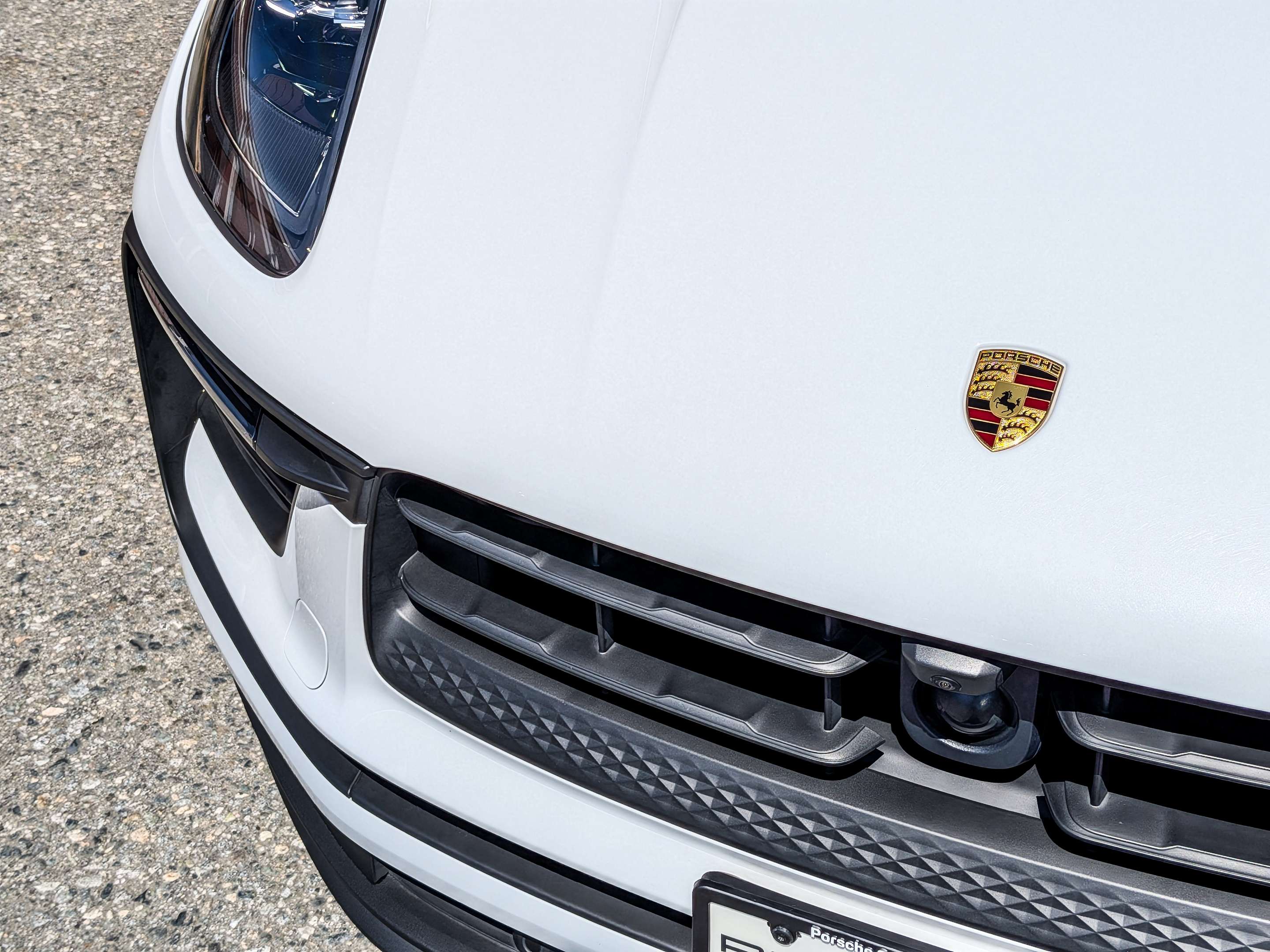 2023 Porsche Macan AWD thumb 10