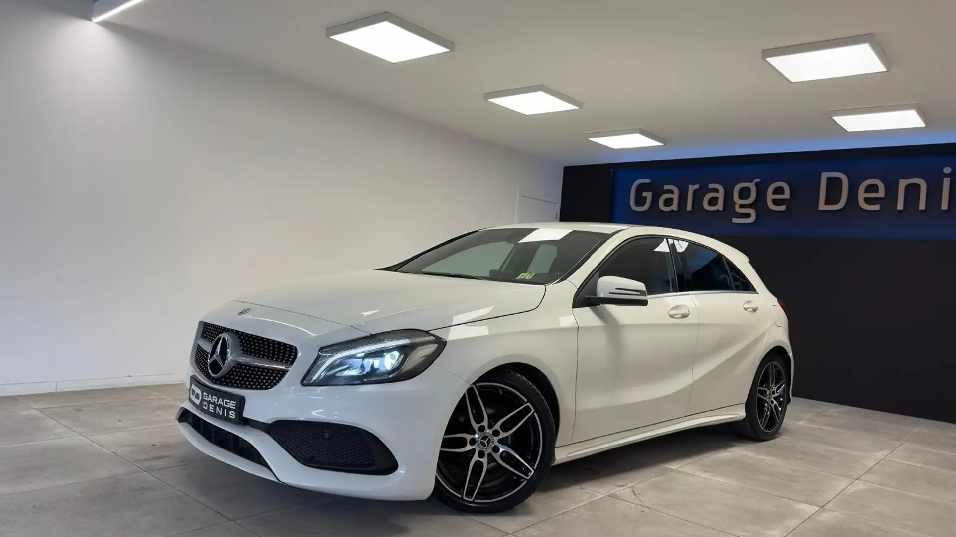 Mercedes-Benz A 180 A 180 d**PACK AMG**LED**CUIR**GARANTIE 12 MOIS** Wit - 1