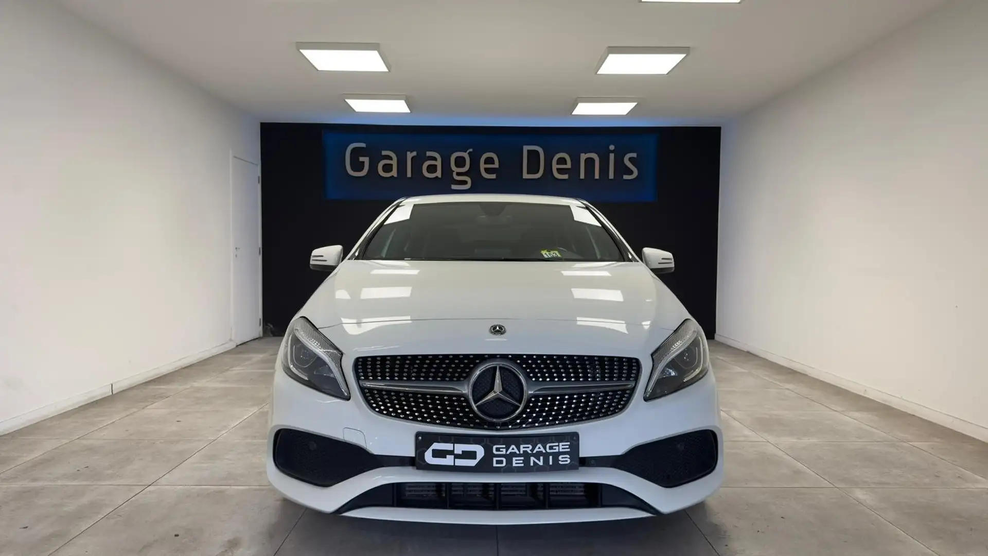 Mercedes-Benz A 180 A 180 d**PACK AMG**LED**CUIR**GARANTIE 12 MOIS** Wit - 2