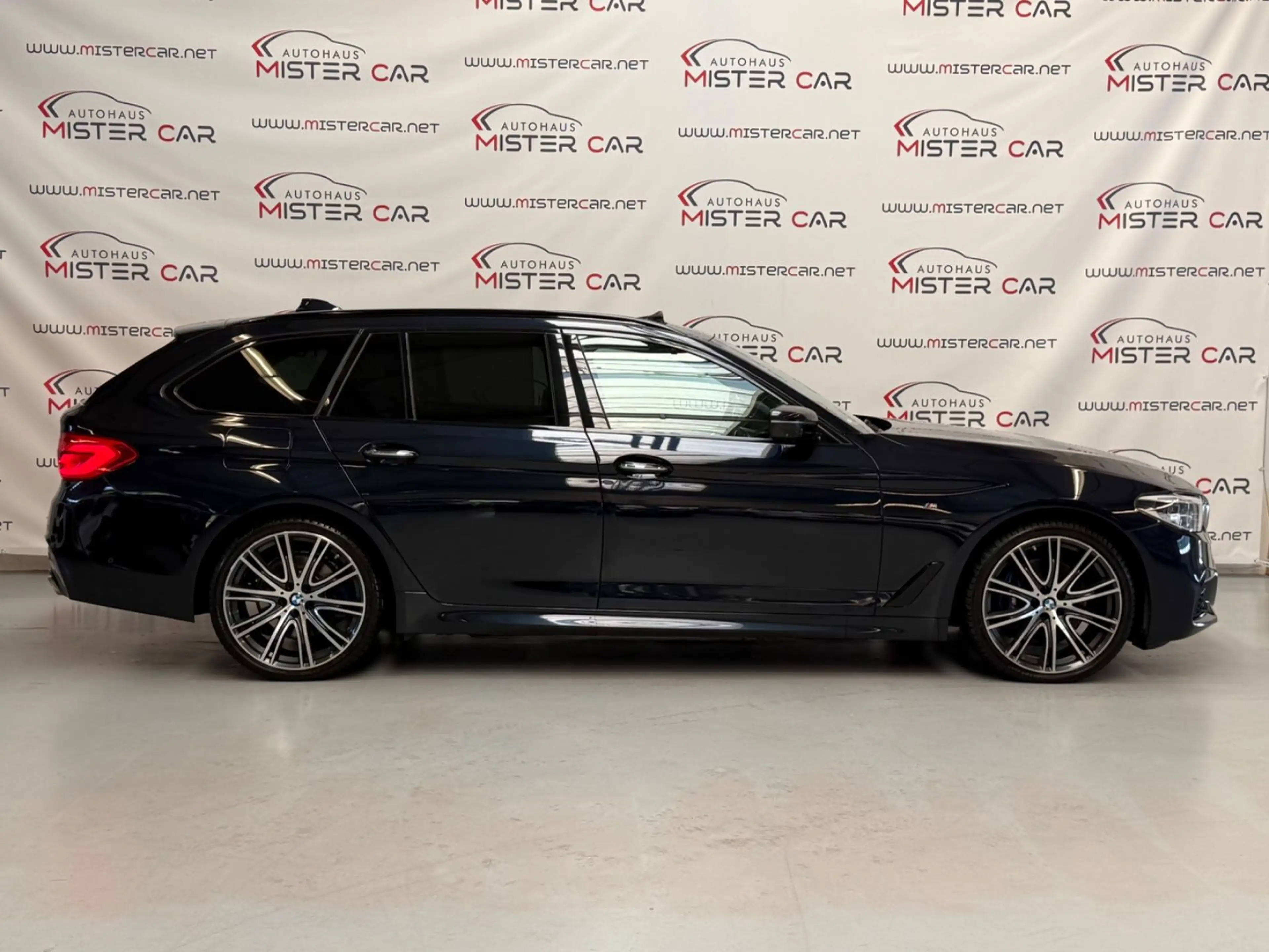 BMW 530 d xDrive M Sport FONDTV/MASSAGE/SOFT/ABS VOLL — photo 5
