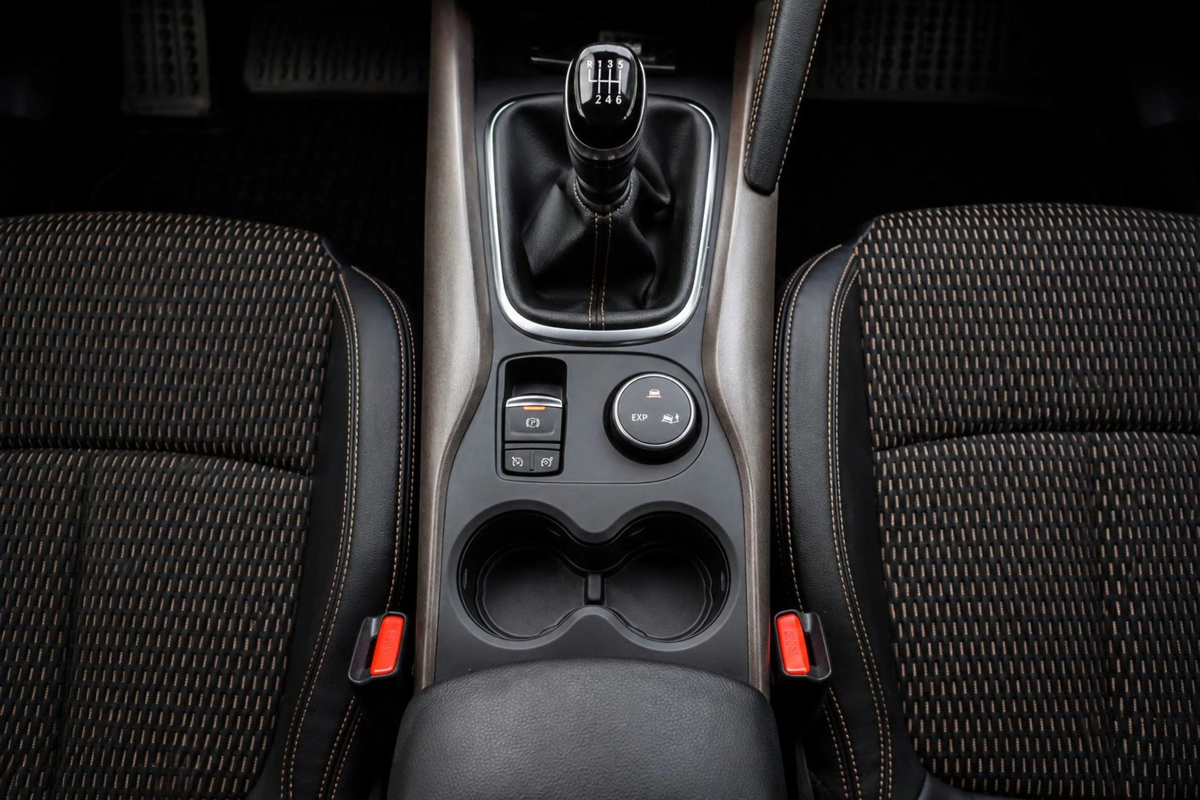 Renault Kadjar XMOD NAVI, SITZHEIZUNG, KLIMAAUTOMATIK — photo 11