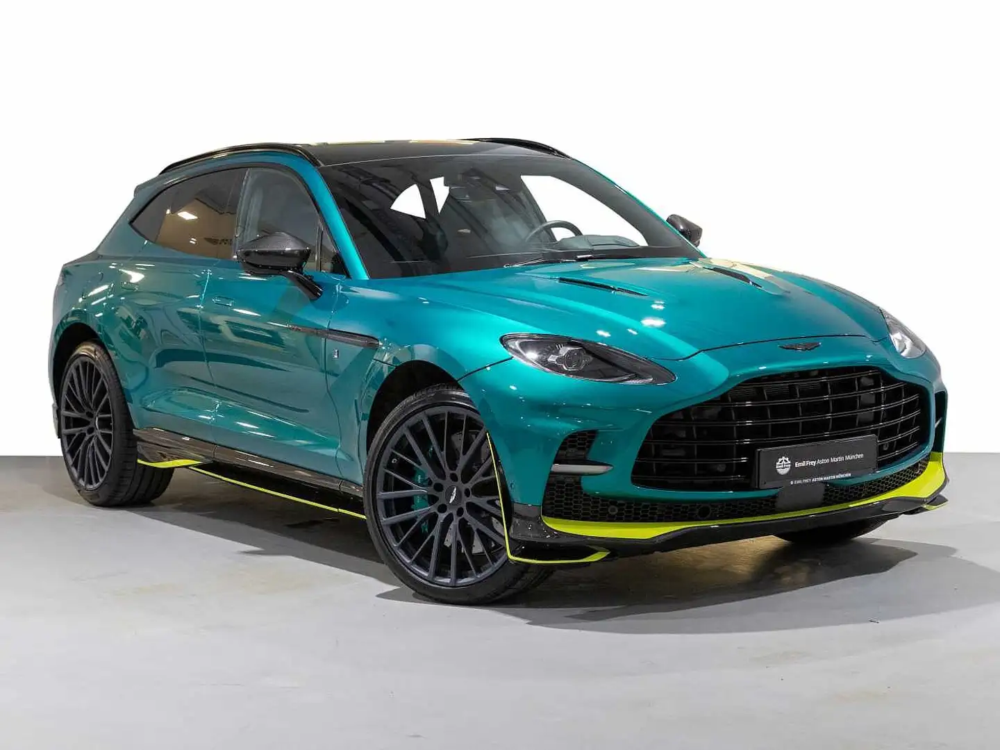 Aston Martin DBX 707 AMR23 Verde - 1