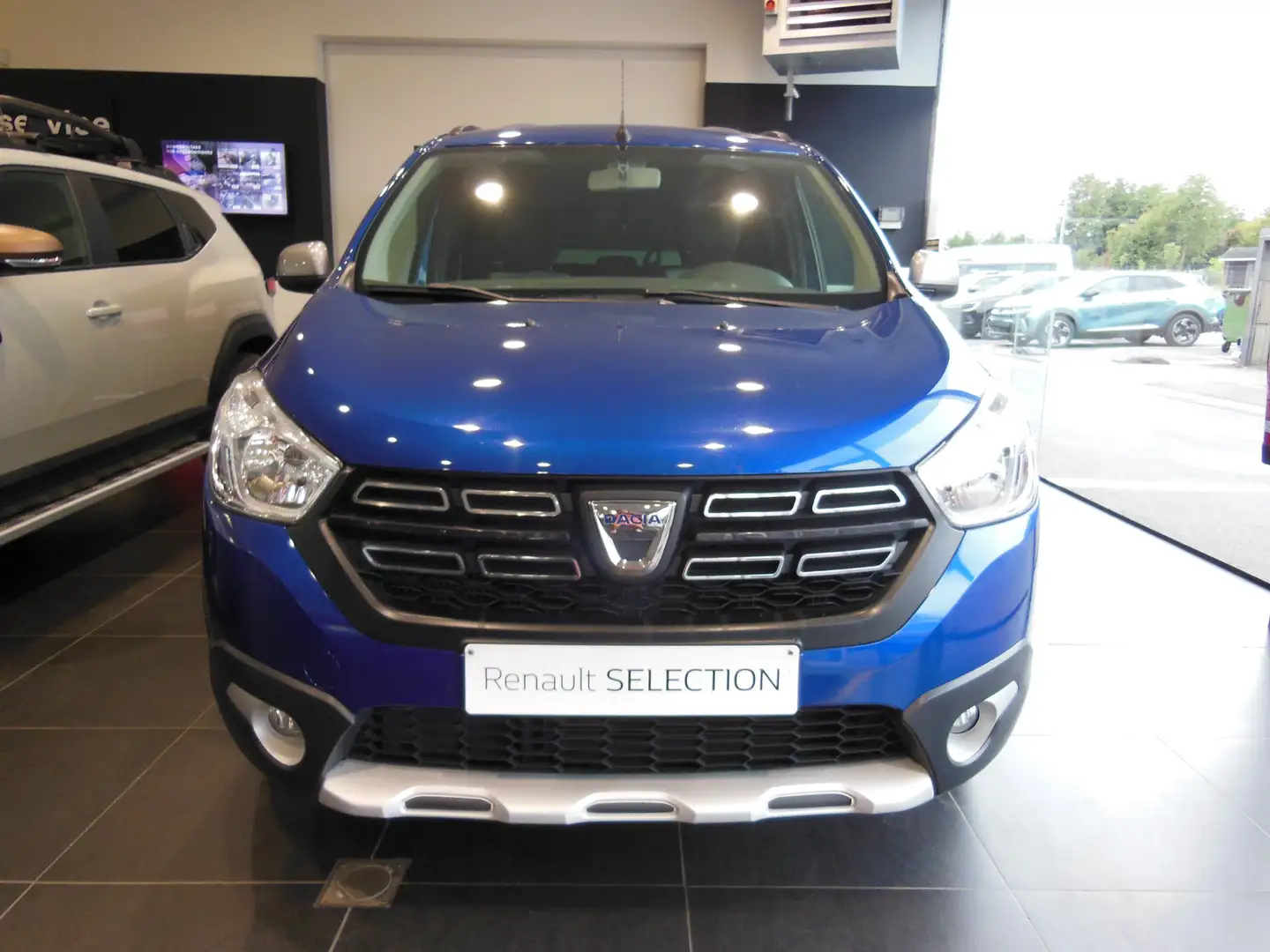 Dacia Lodgy Lodgy Stepway 1.3 TCe 5pl. + PORTE VELOS OFFERT Blauw - 1