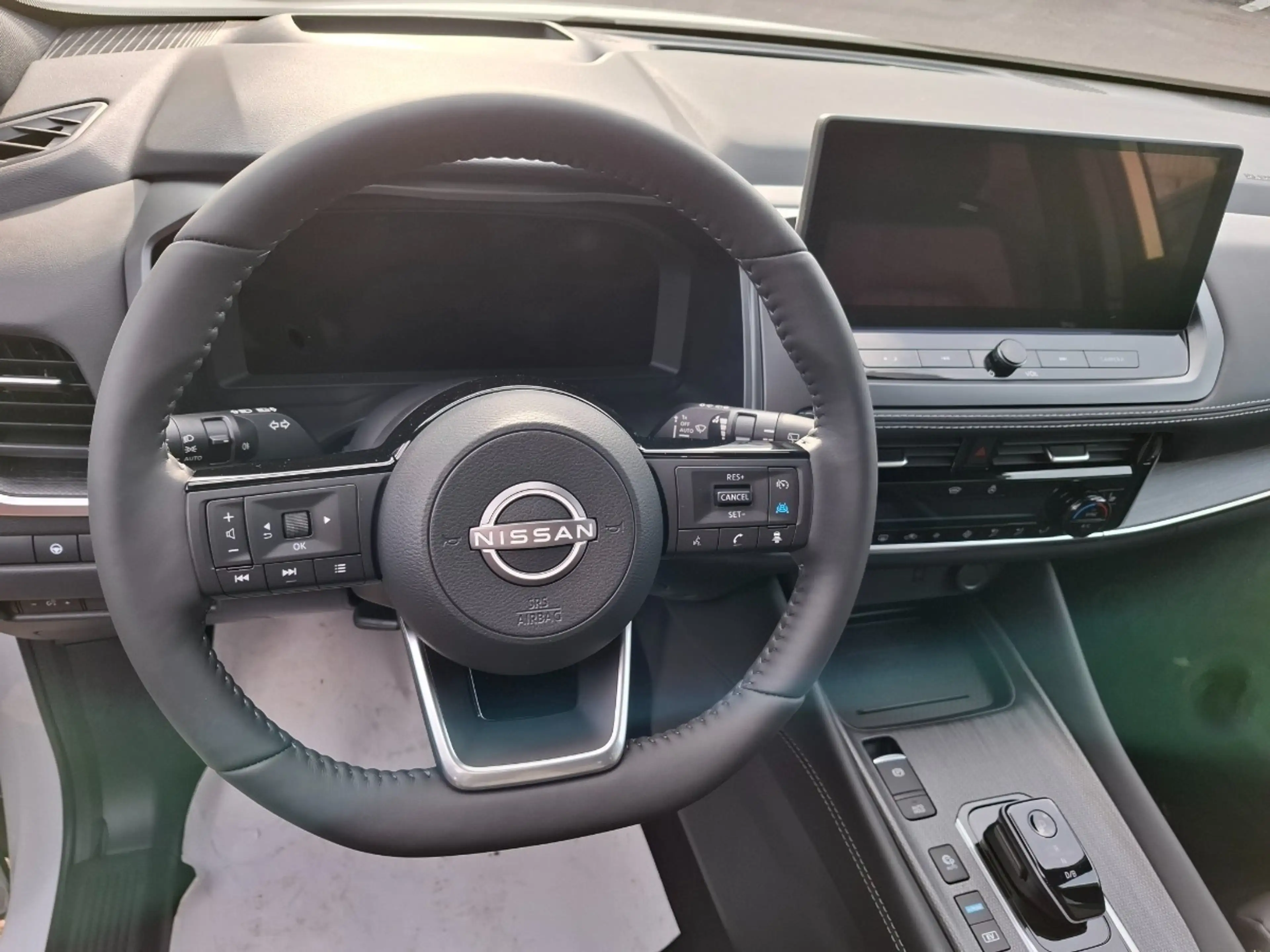 Nissan Qashqai 1.5 VC-T Tekna e-Power PGD/Bose/el. Sitz — photo 9