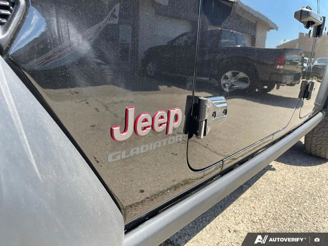 Jeep Gladiator photo Jeep Gladiator