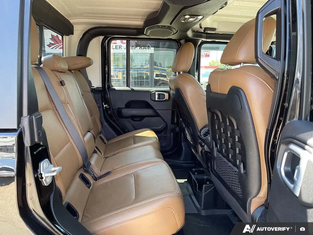 Jeep Gladiator photo Jeep Gladiator
