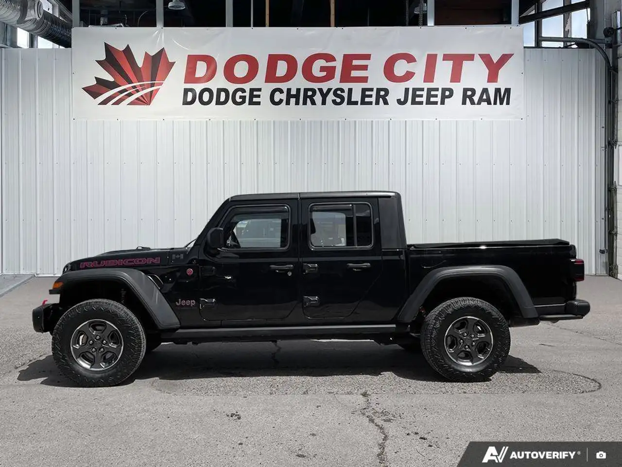 Jeep Gladiator photo Jeep Gladiator