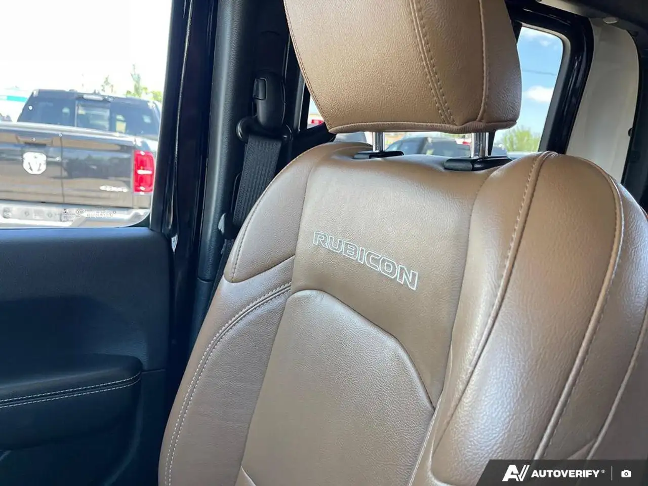 Jeep Gladiator photo Jeep Gladiator